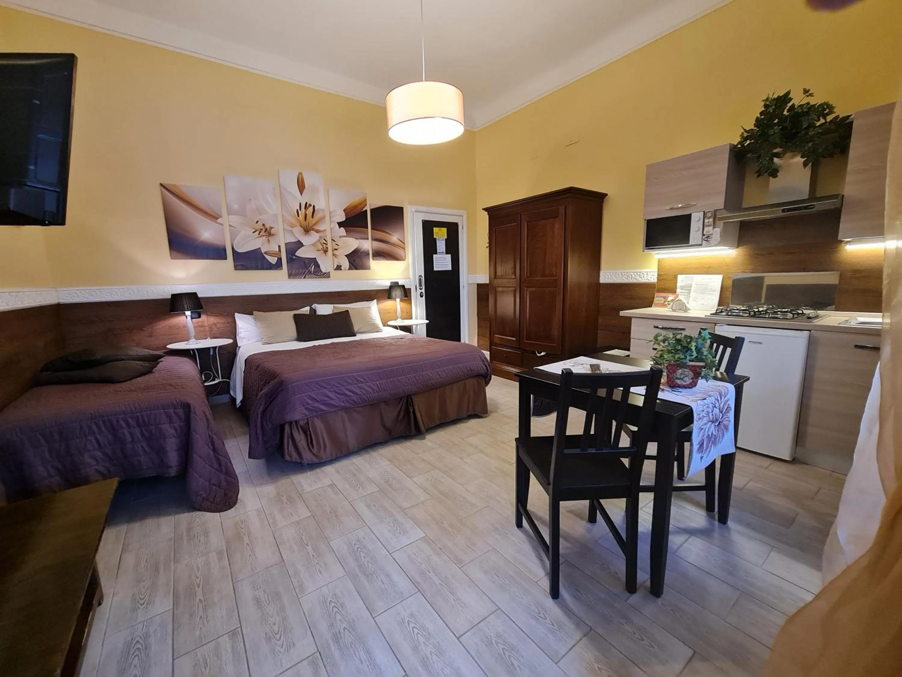 Bed in Taras Di San Vito Guest House