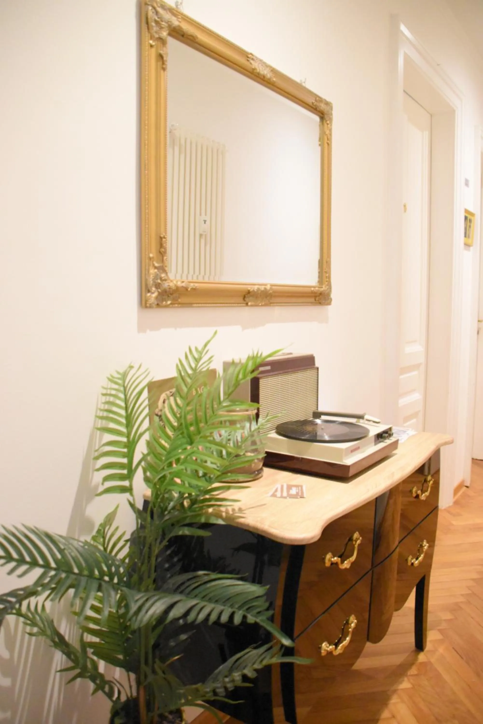 Decorative detail in Residence Montanelli