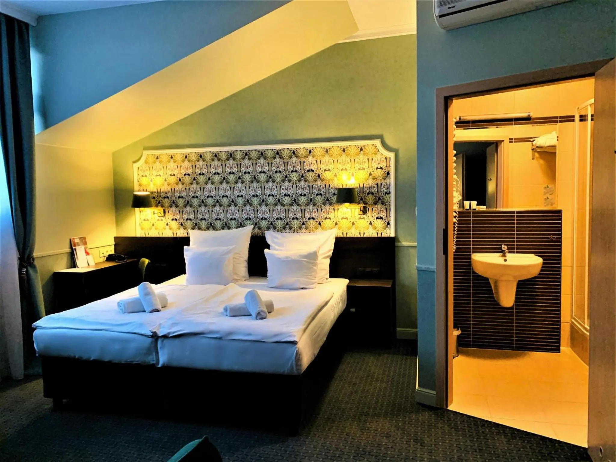 Photo of the whole room, Bed in Amber Boutique Hotels - Hotel Amber