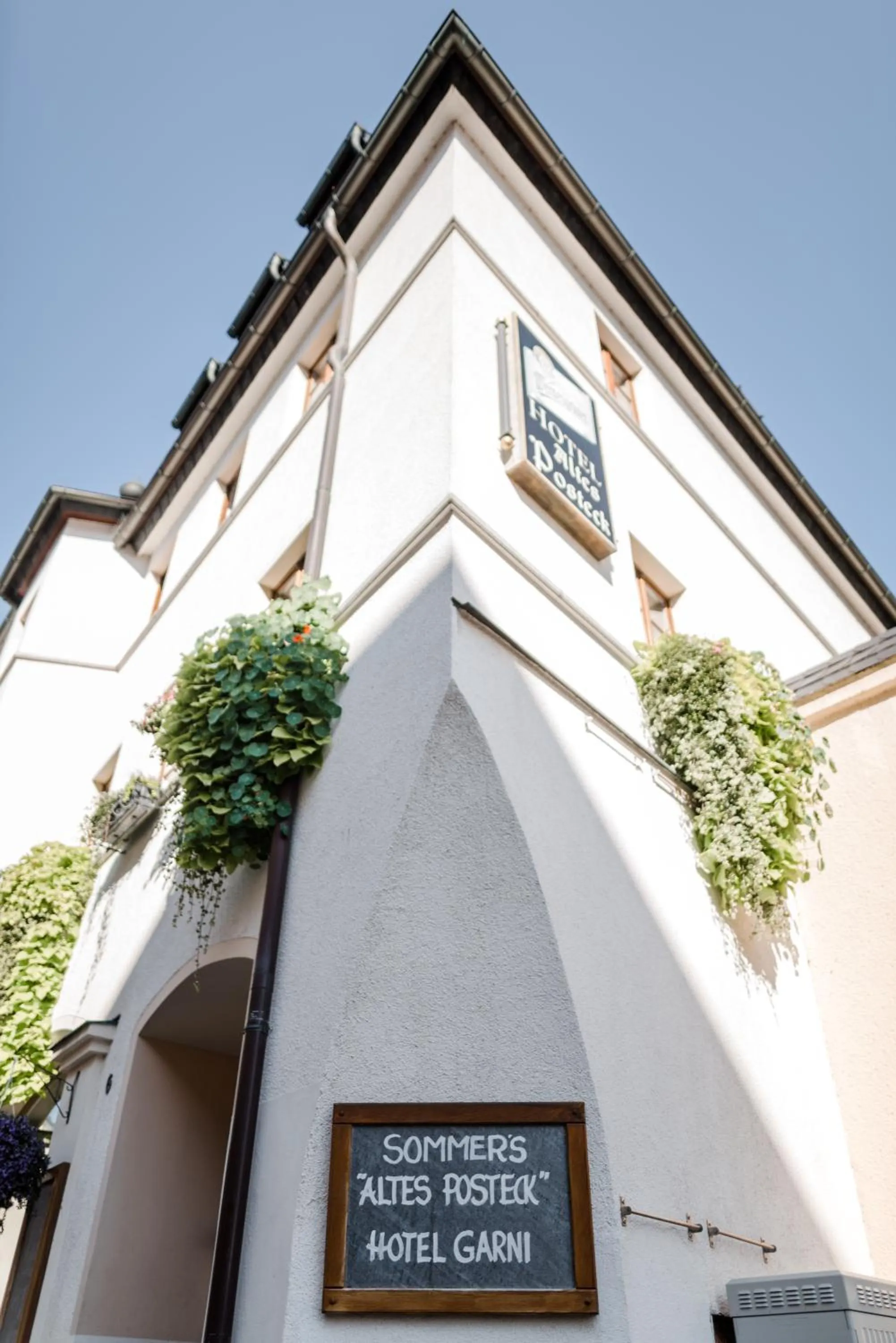 Property building in Sommers Hotel Altes Posteck