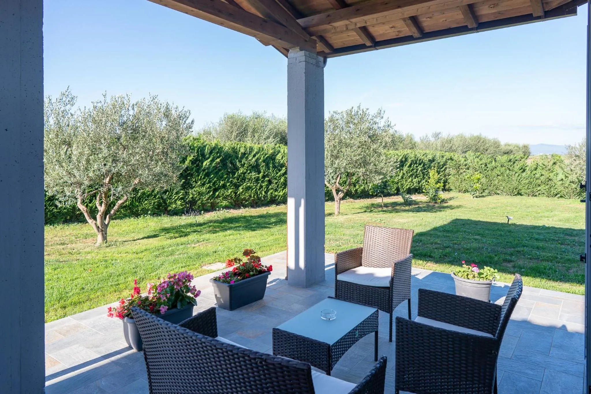 Patio in Residence la Pace - Pool & Relax