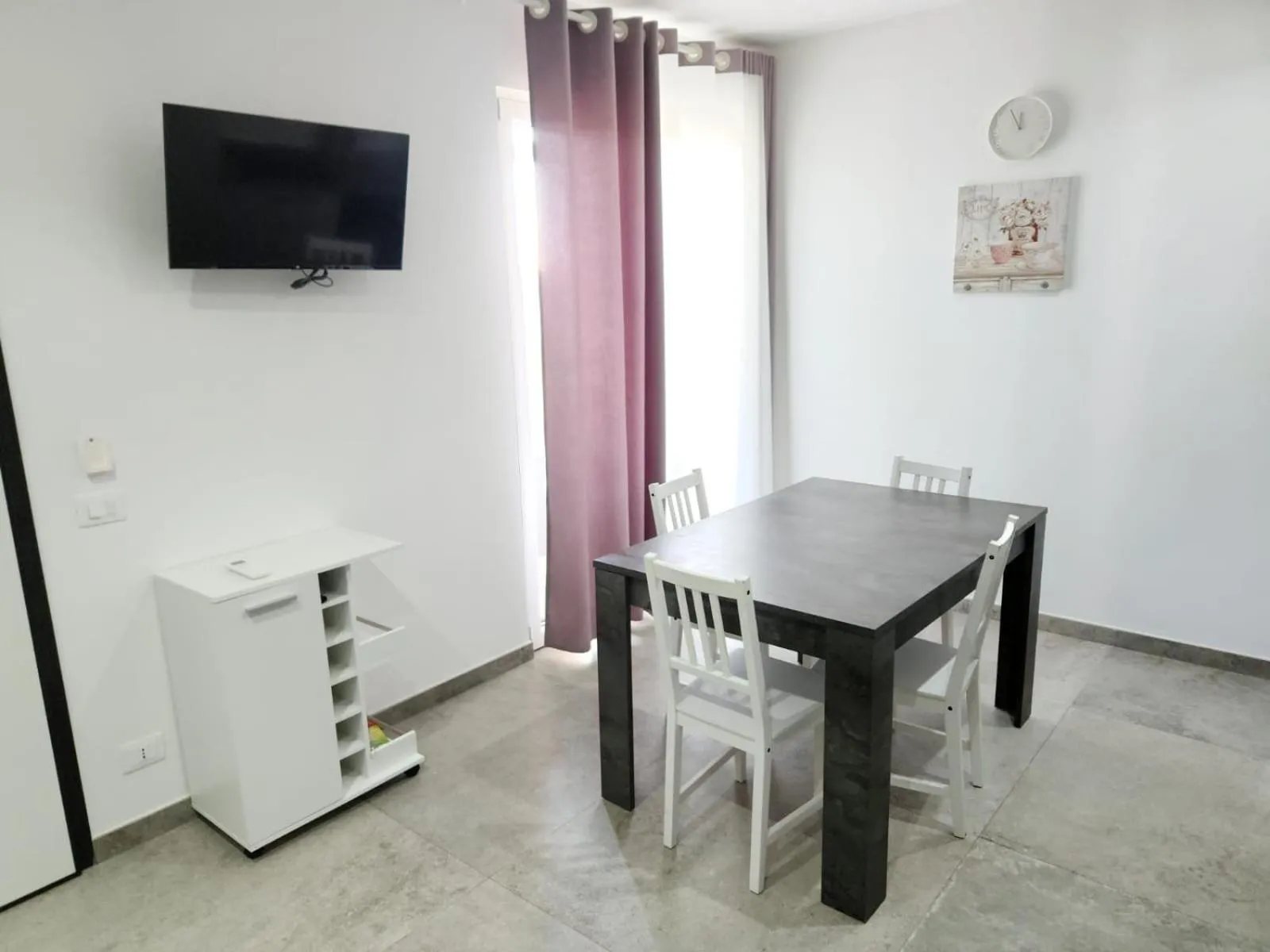 TV and multimedia in Residence la Pace - Pool & Relax