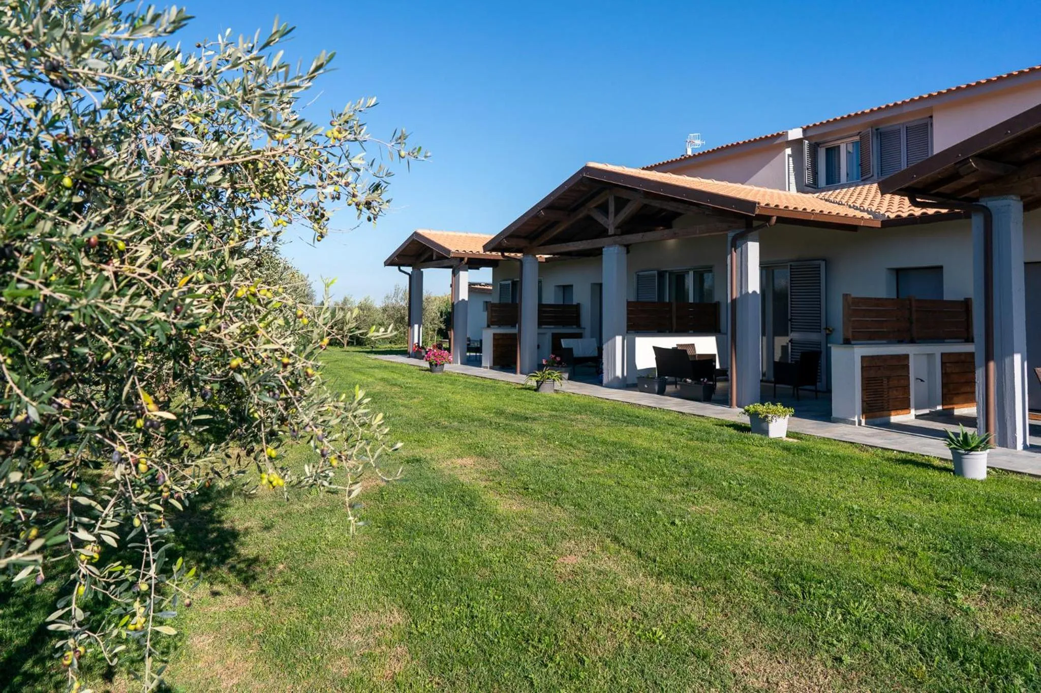 Patio in Residence la Pace - Pool & Relax