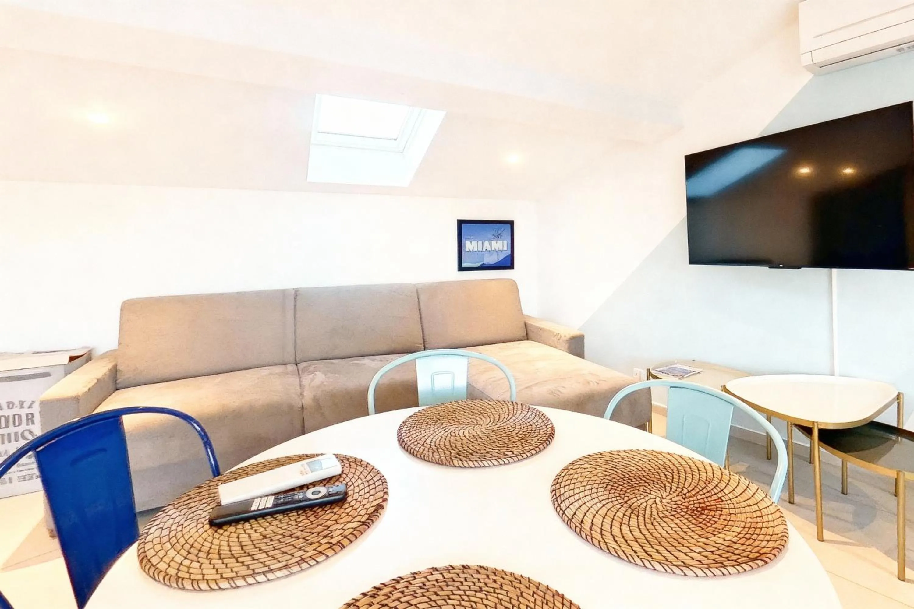 TV and multimedia in VILLA MARINA CANNES