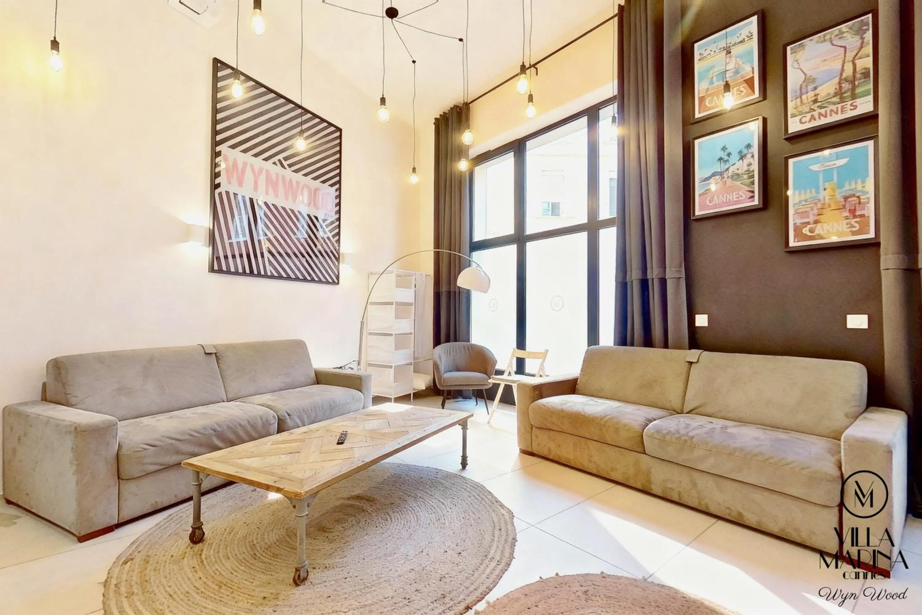 Living room in VILLA MARINA CANNES