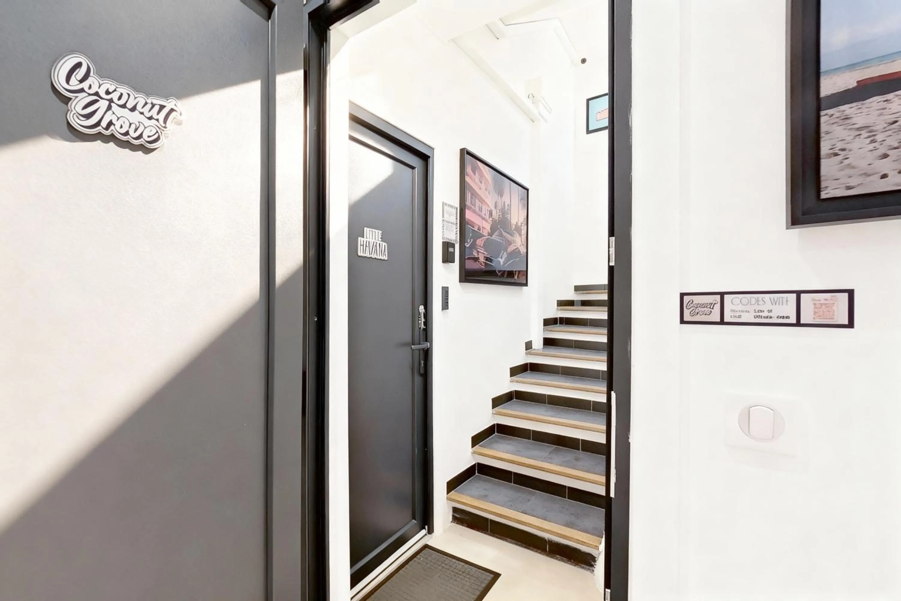 Property building in VILLA MARINA CANNES