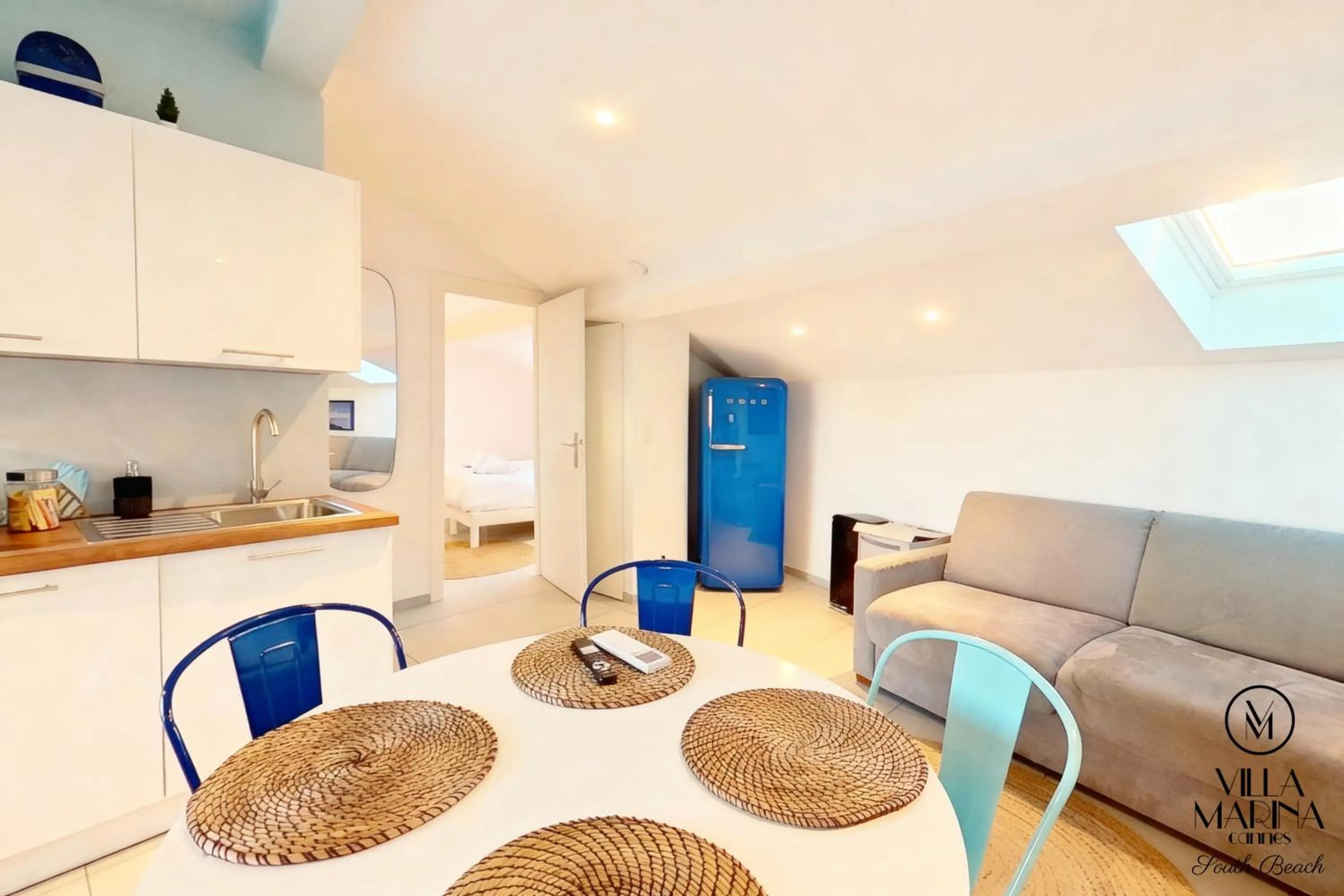 Coffee/tea facilities in VILLA MARINA CANNES