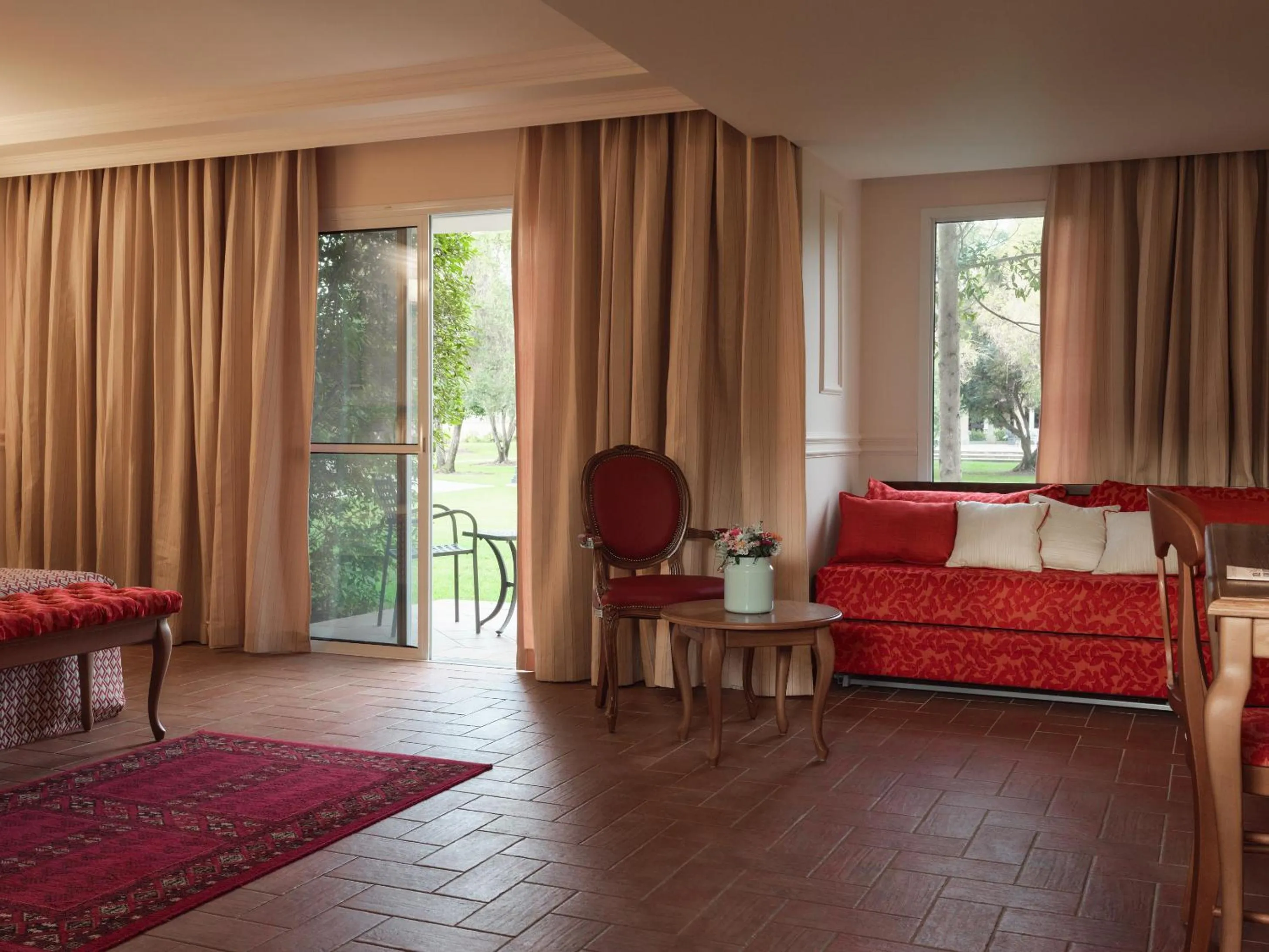 Garden, Bed in Pastoral Hotel - Kfar Blum