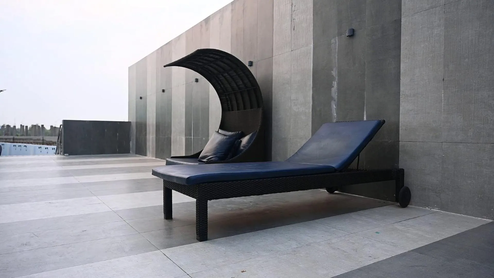 Swimming pool, Seating Area in Seven Hills Hotel