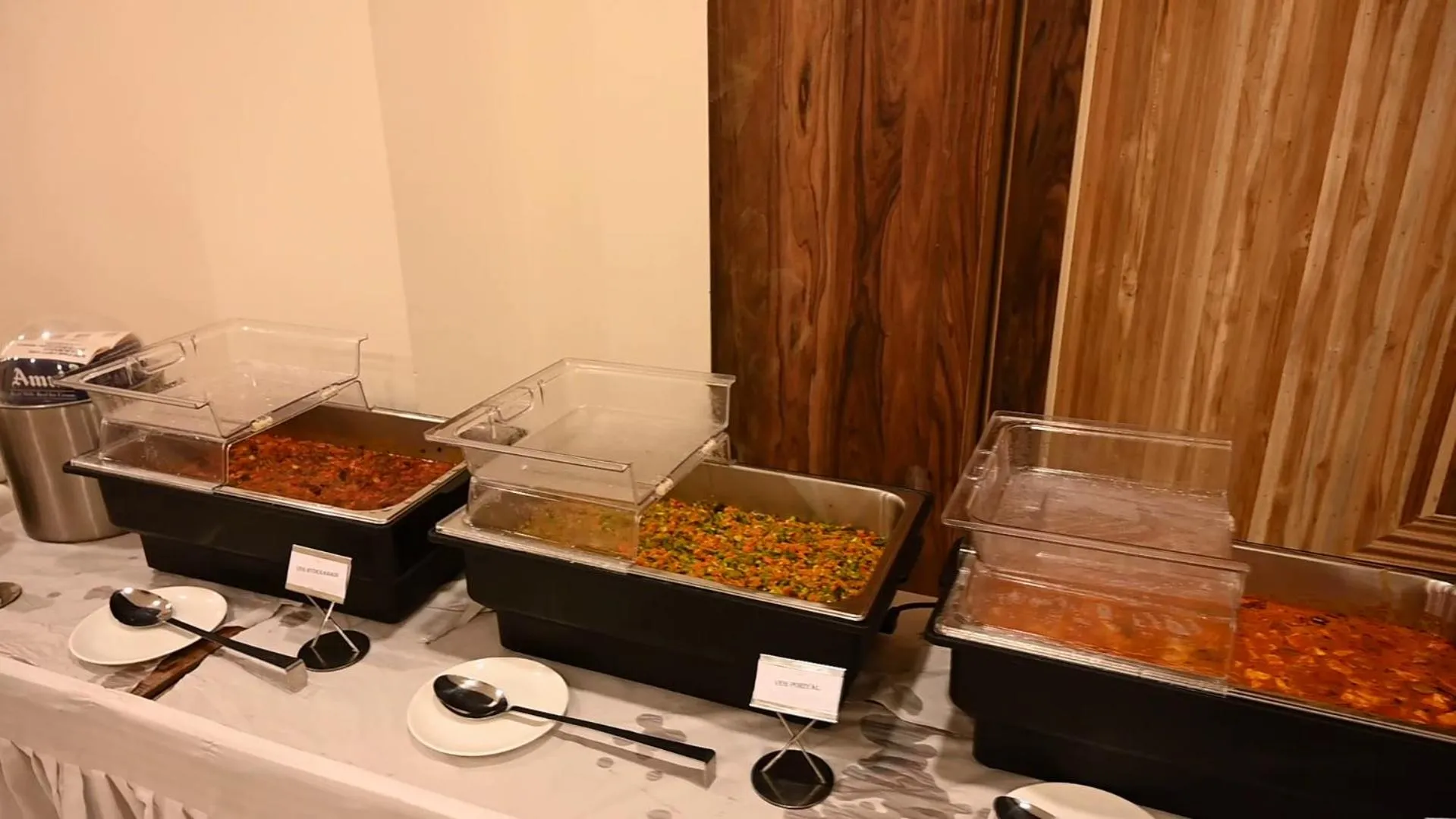 Buffet breakfast in Seven Hills Hotel