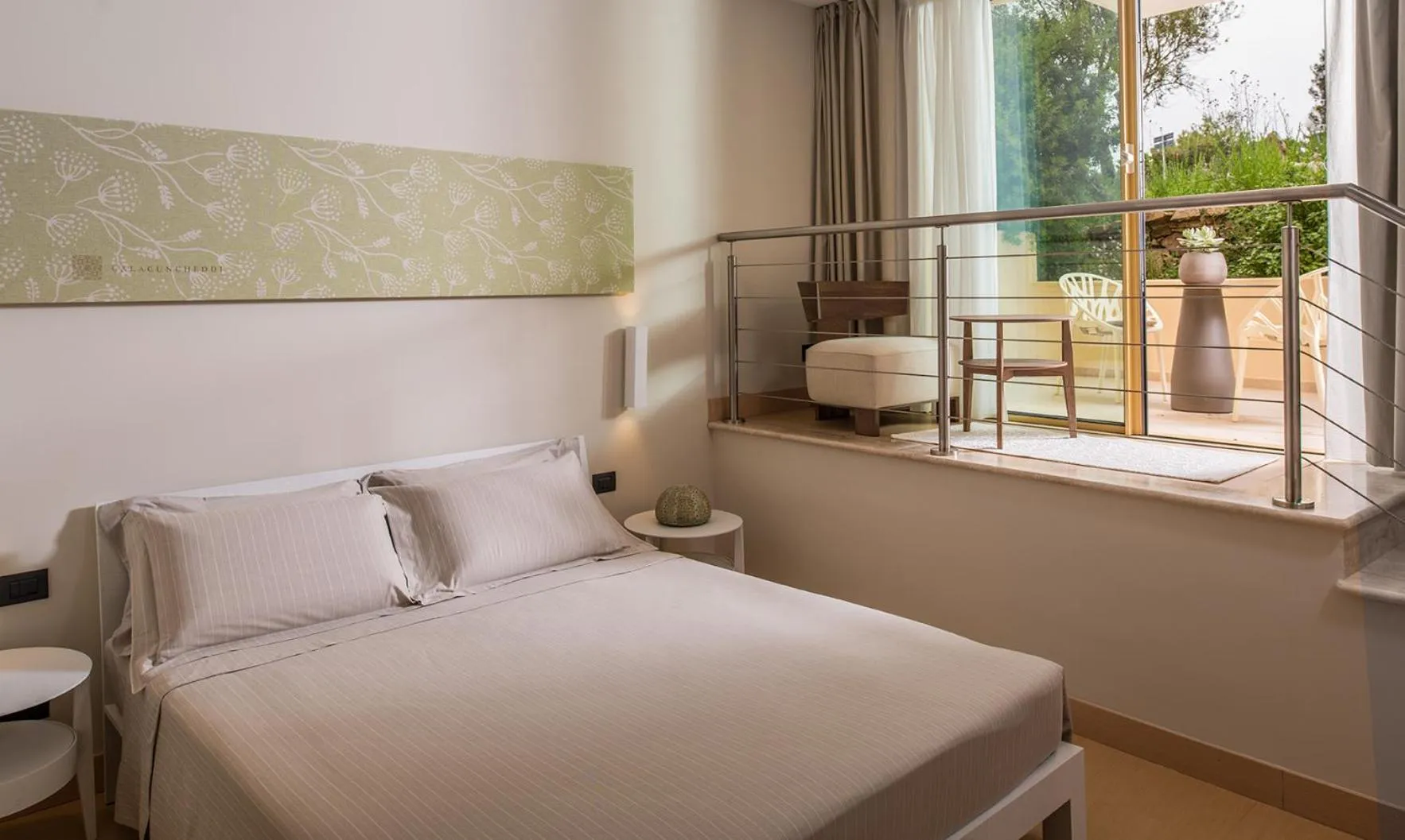 Bedroom, Bed in Cala Cuncheddi - VRetreats