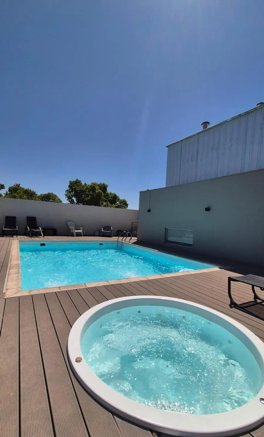 Swimming pool in Gran Hotel Dakar
