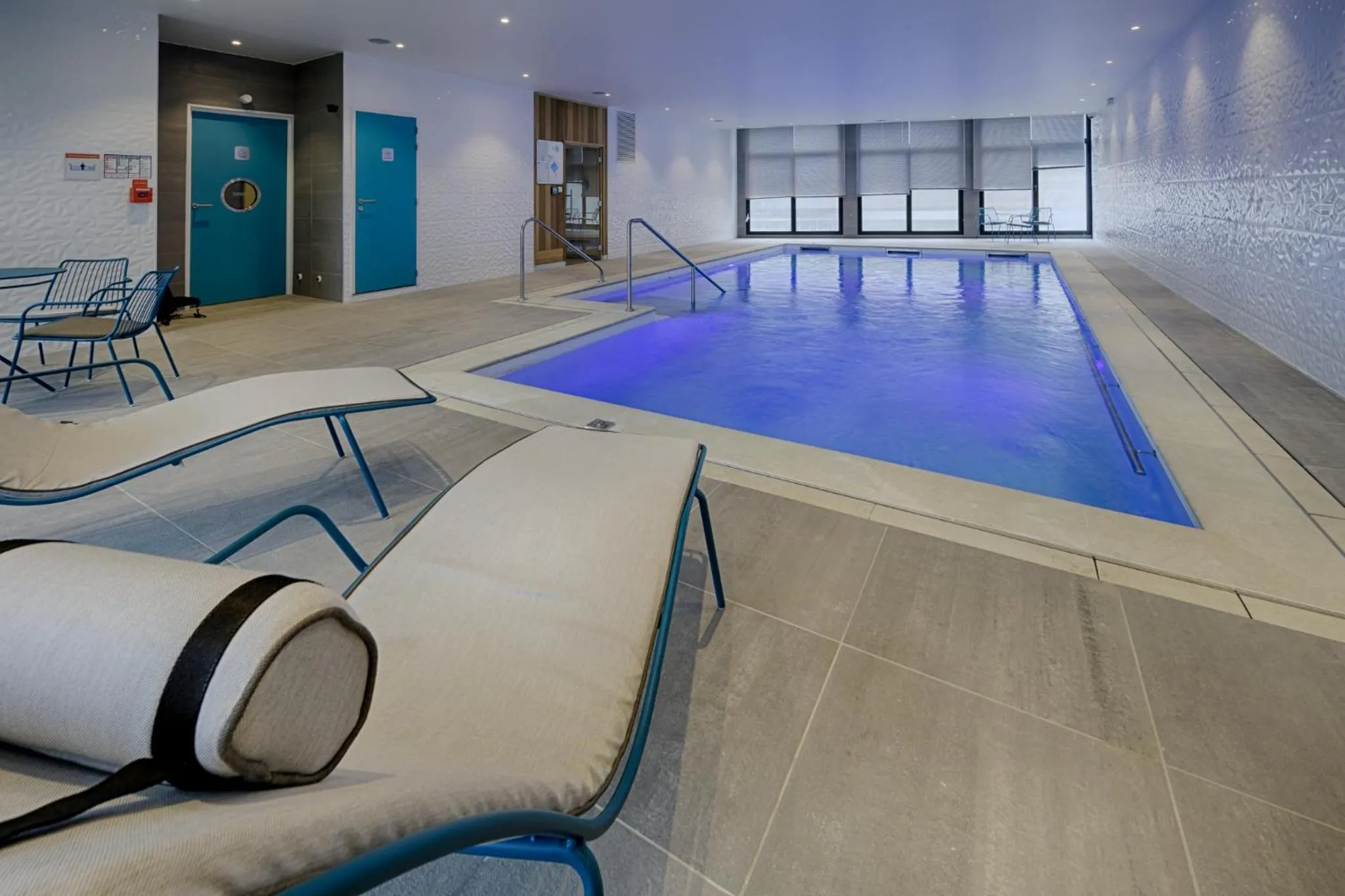 Swimming pool in DOMITYS Le Piano Résidence Sénior