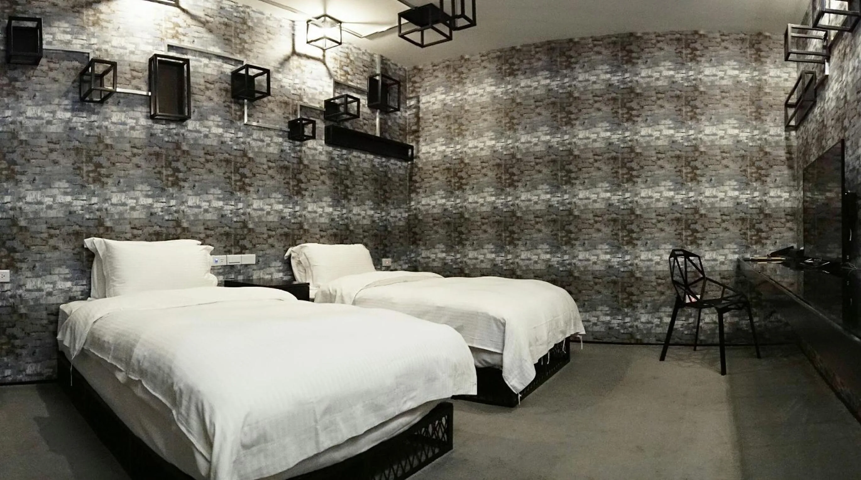 Photo of the whole room, Bed in The Tree House