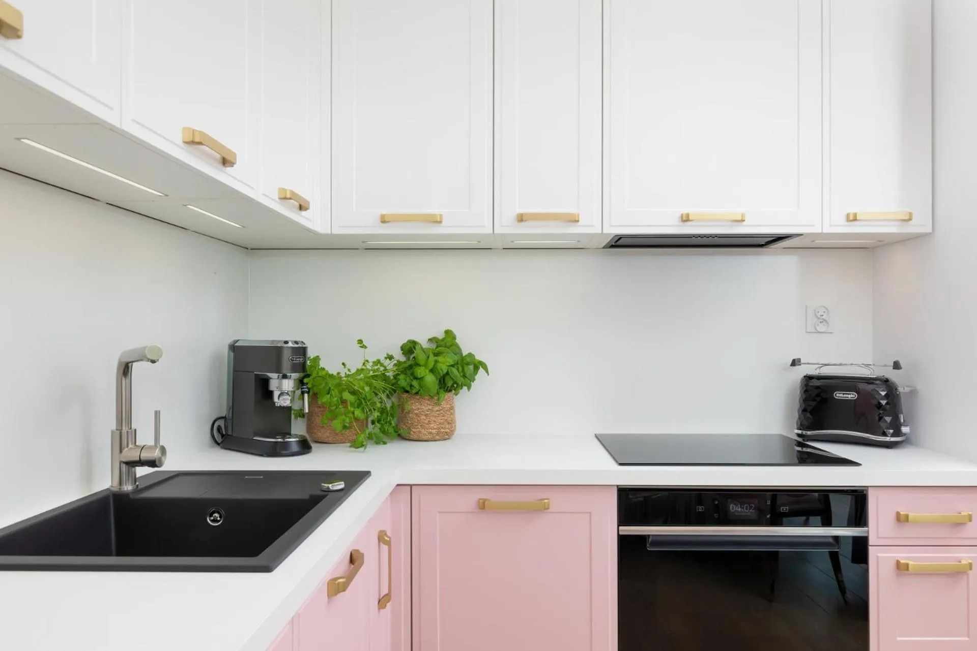 Coffee/tea facilities in Polanki Aqua - Aquapark, Free Parking, Apartments M&M Kołobrzeg