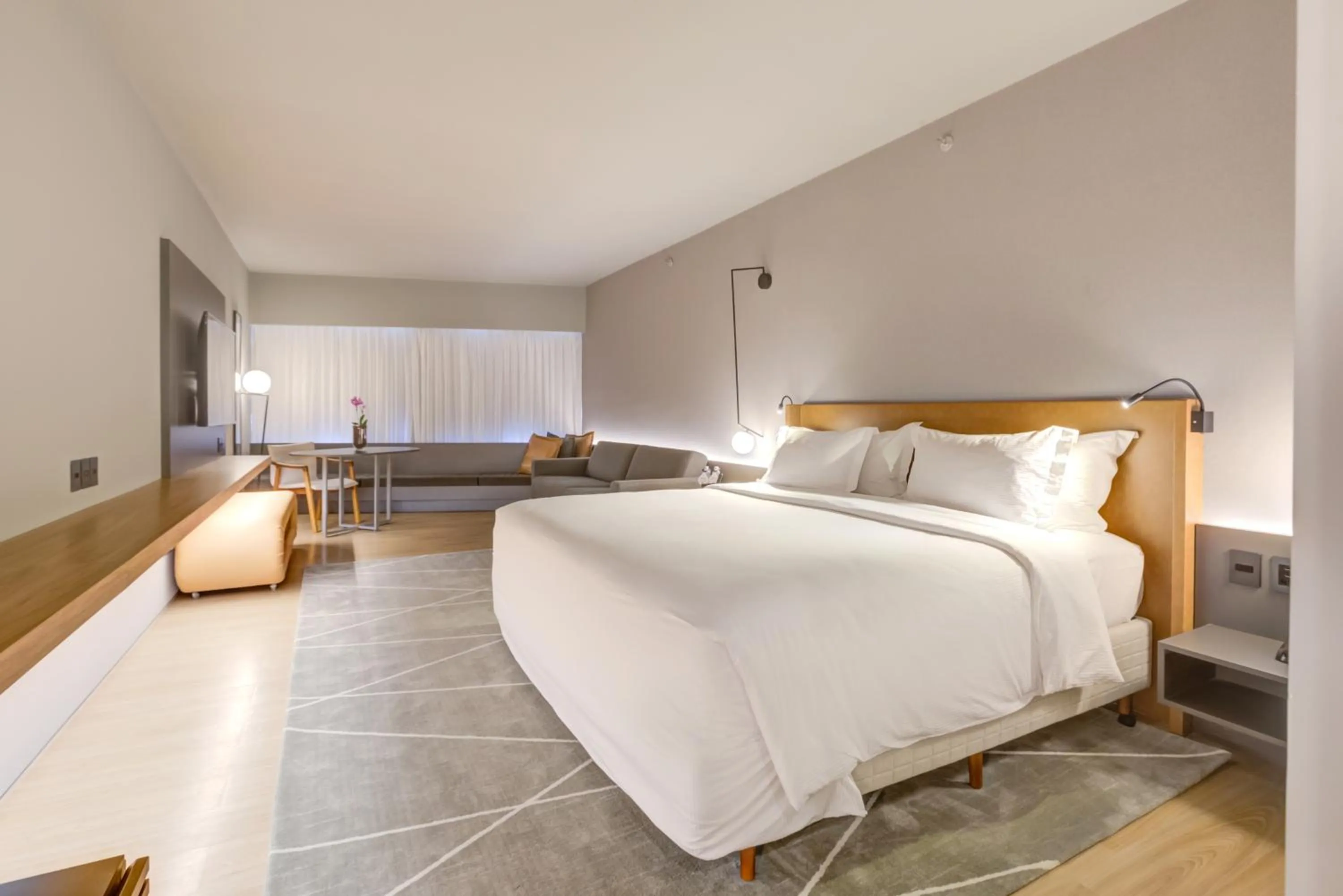 Bed in DoubleTree by Hilton Porto Alegre