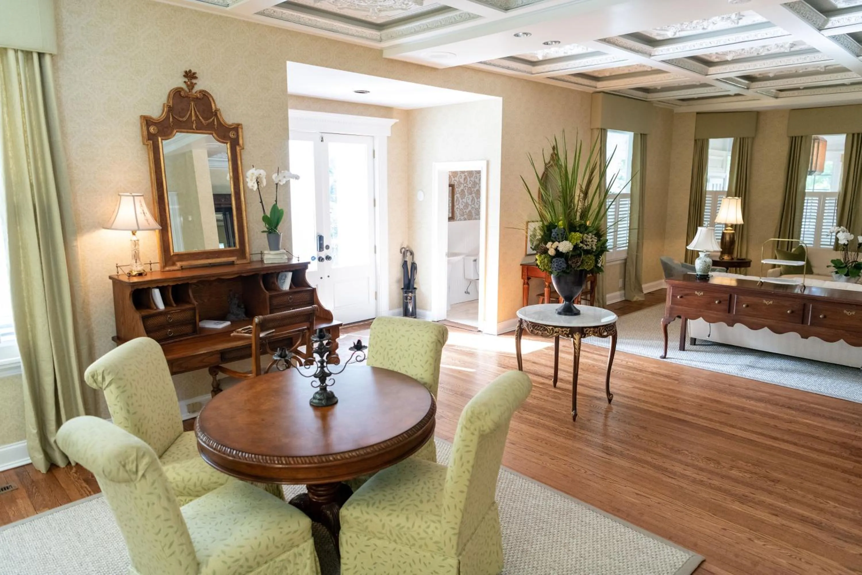 Lobby or reception in The Edenton Collection-The Granville Queen Inn