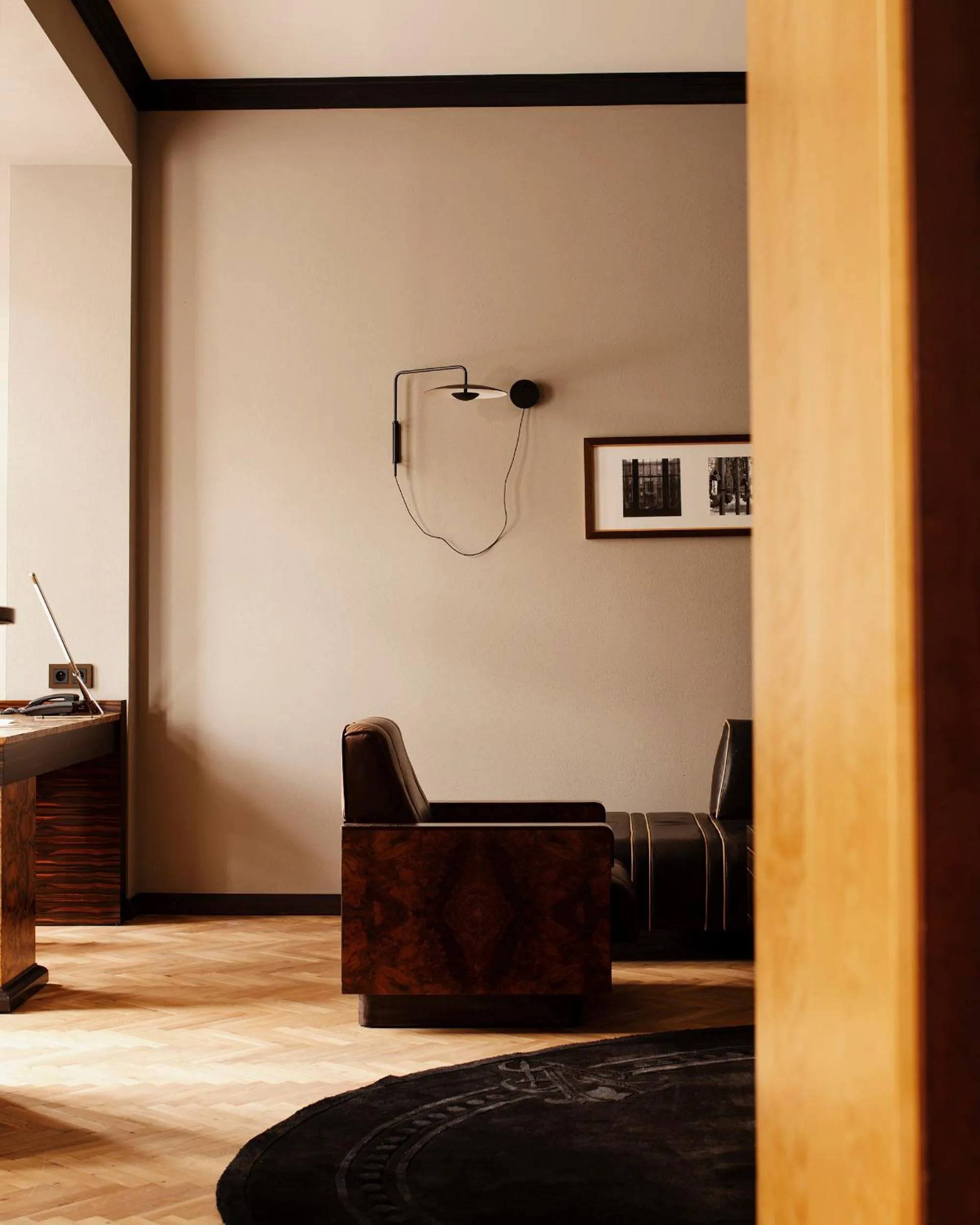 TV and multimedia in Hotel Monopol