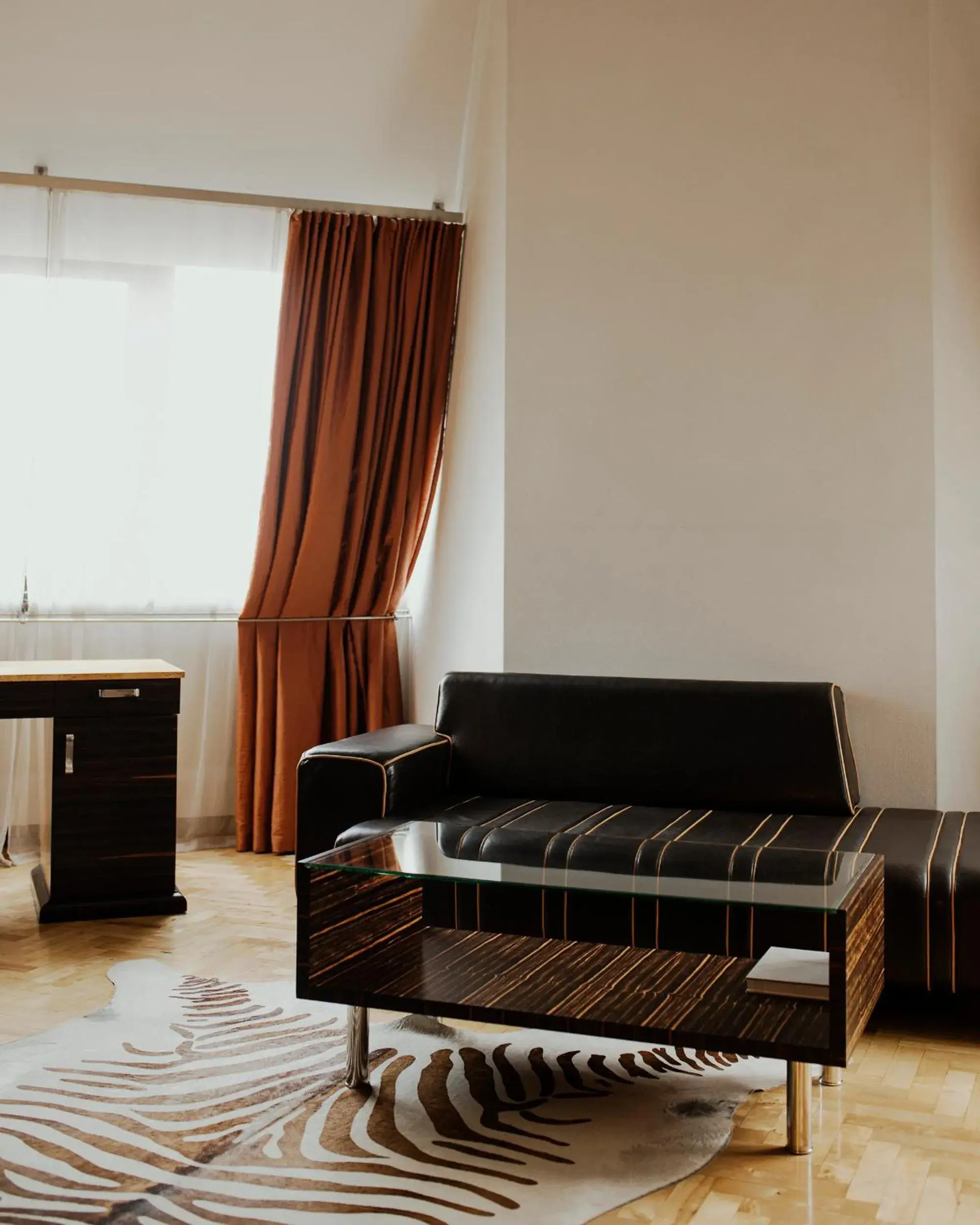 Superior Double Room in Hotel Monopol Superior Double Room in Hotel Monopol