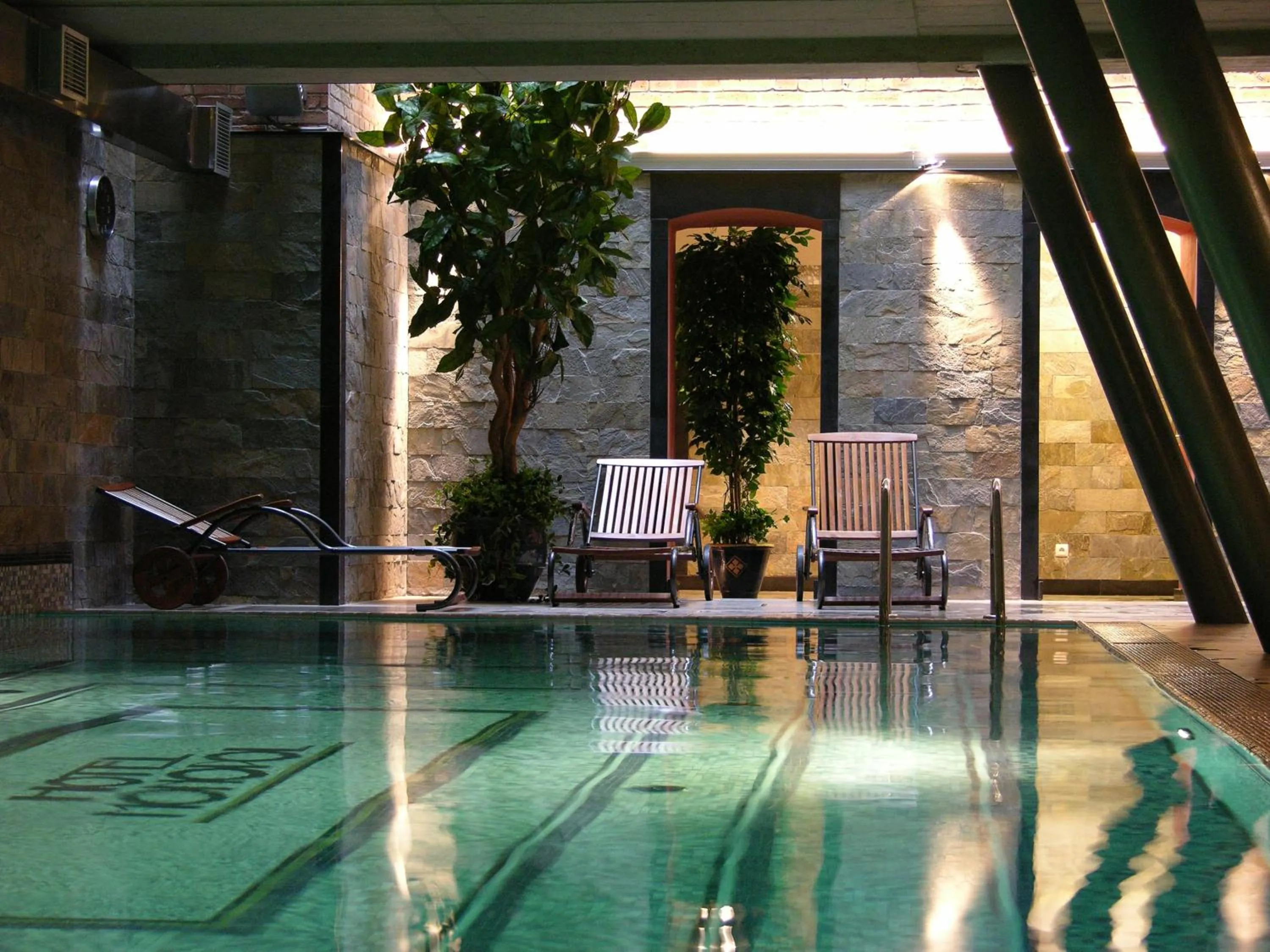 Pool view in Hotel Monopol