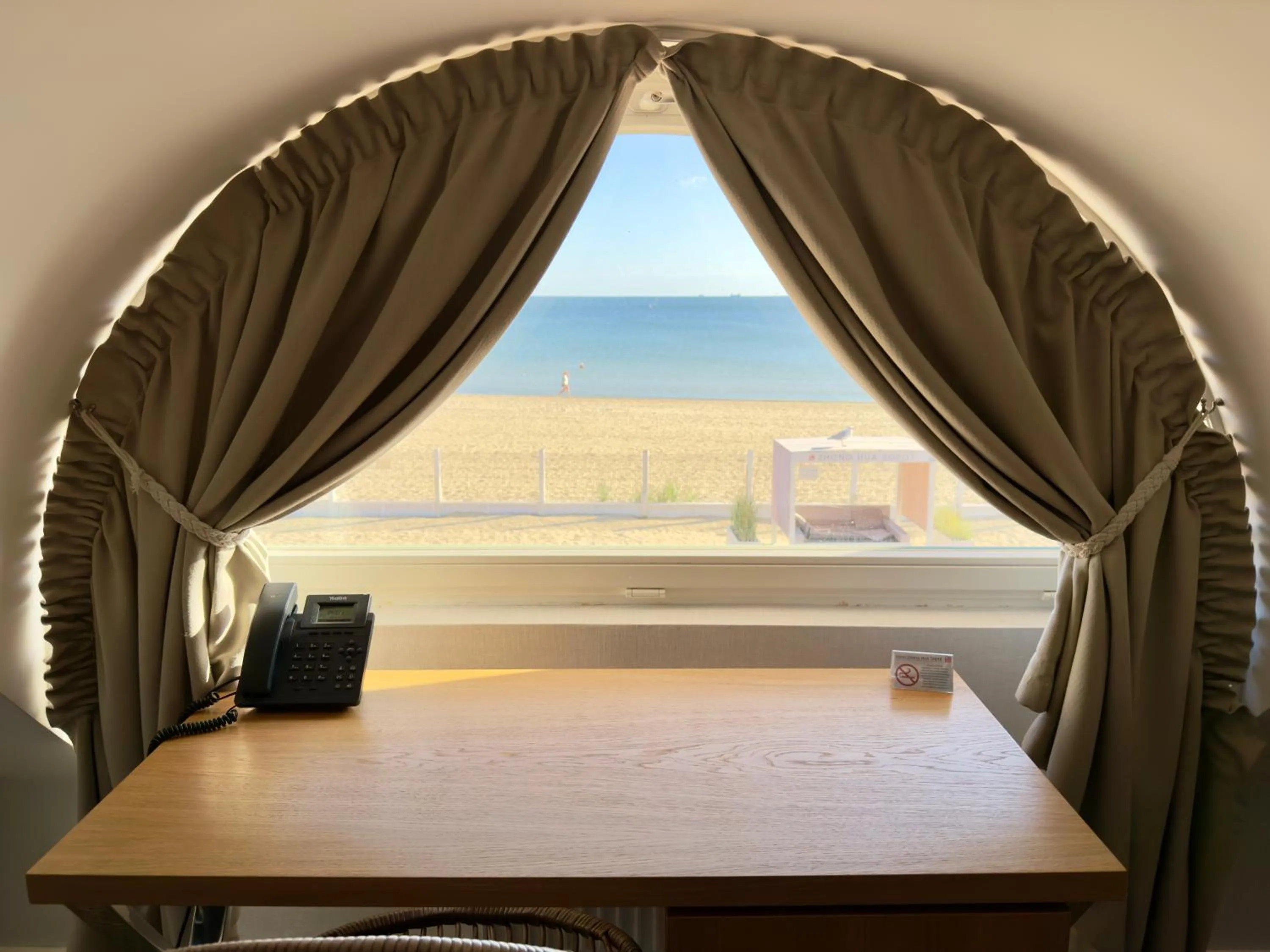 Sea view in Hotel Zhong Hua