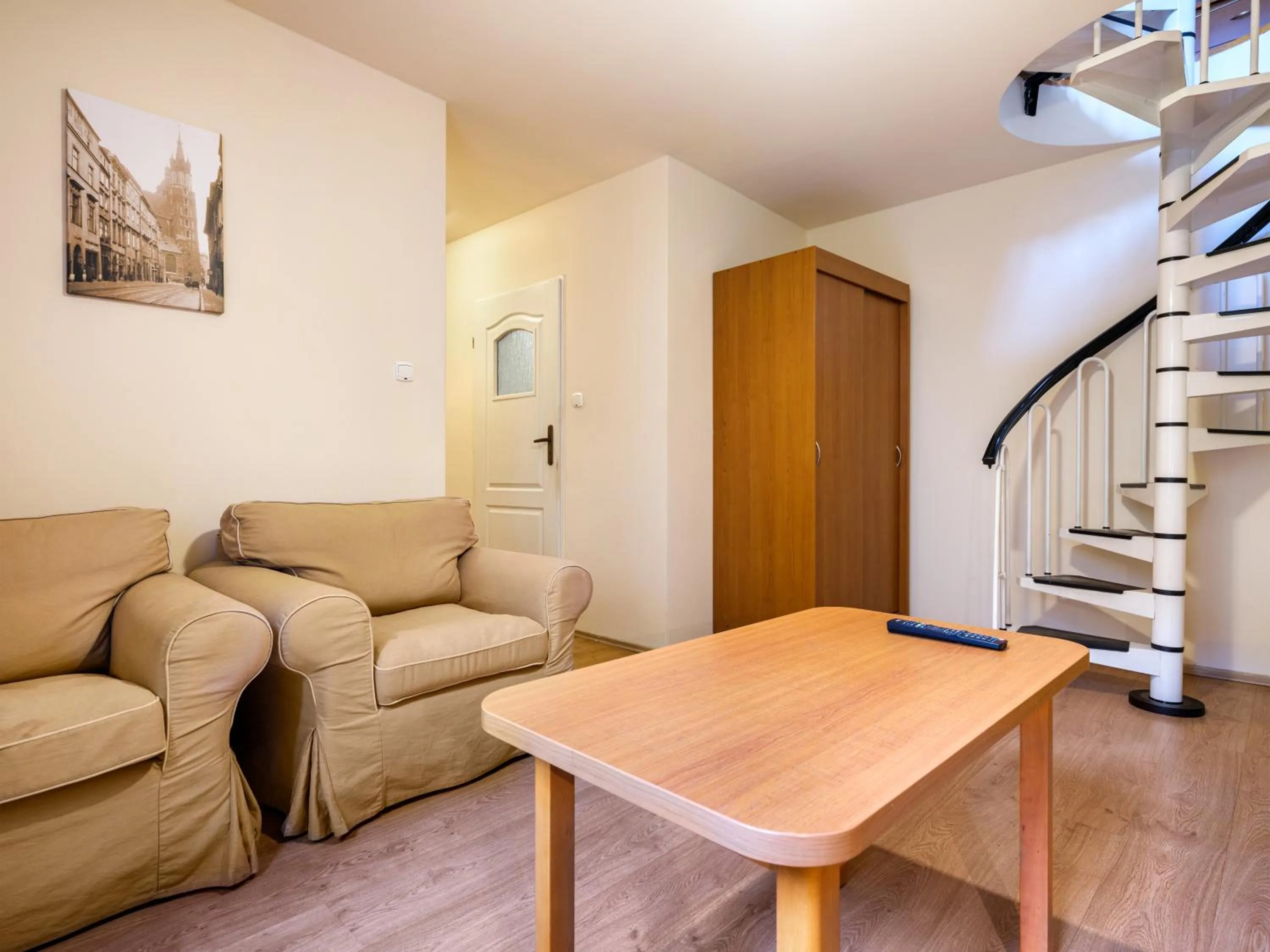 Living room in Kosmopolita Rooms