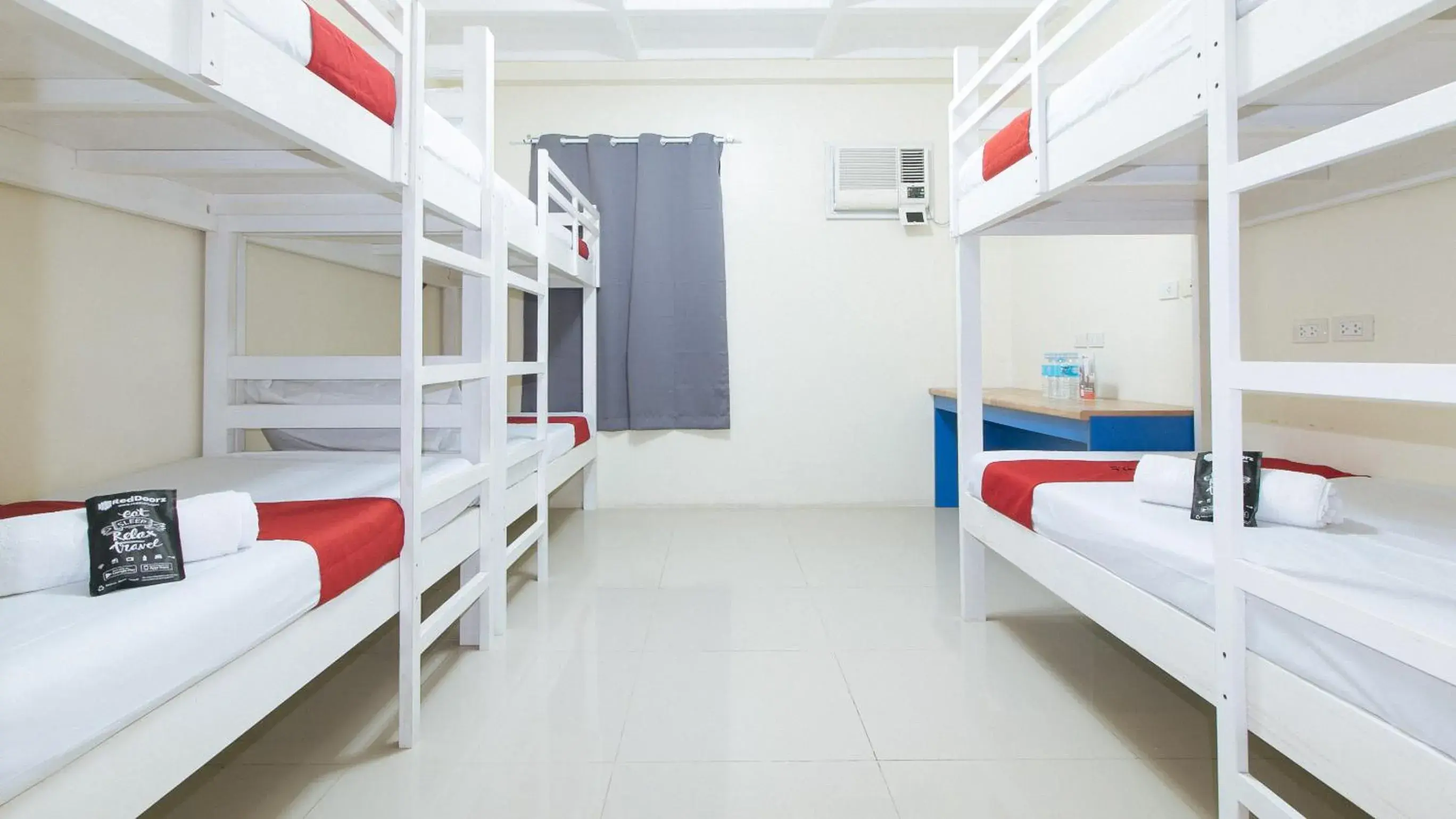 Mixed Dormitory Room in RedDoorz @ Insular Square Mandaue City Mixed Dormitory Room in RedDoorz @ Insular Square Mandaue City