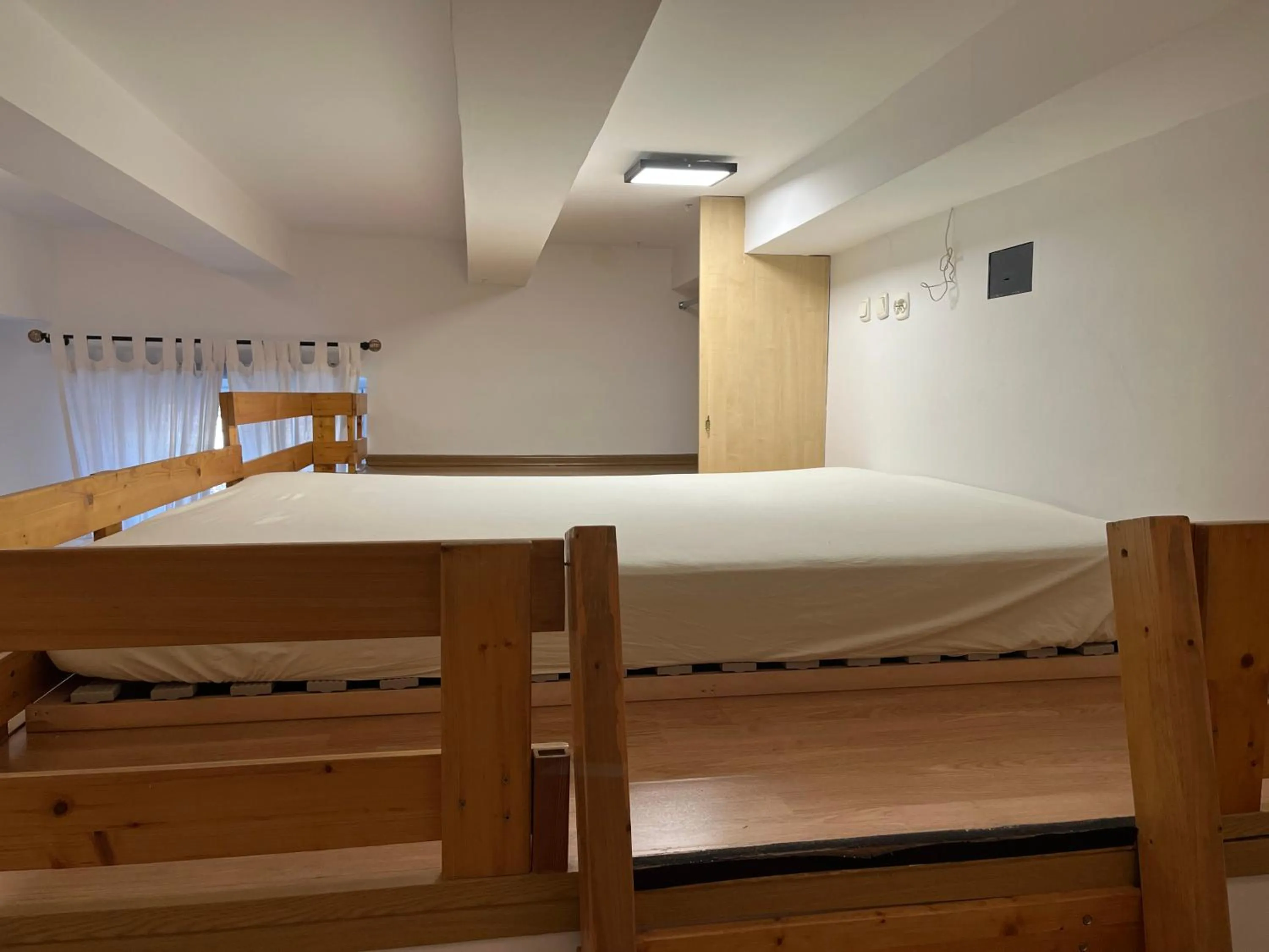 Bed in Home in Krakow Silvio's Apartments