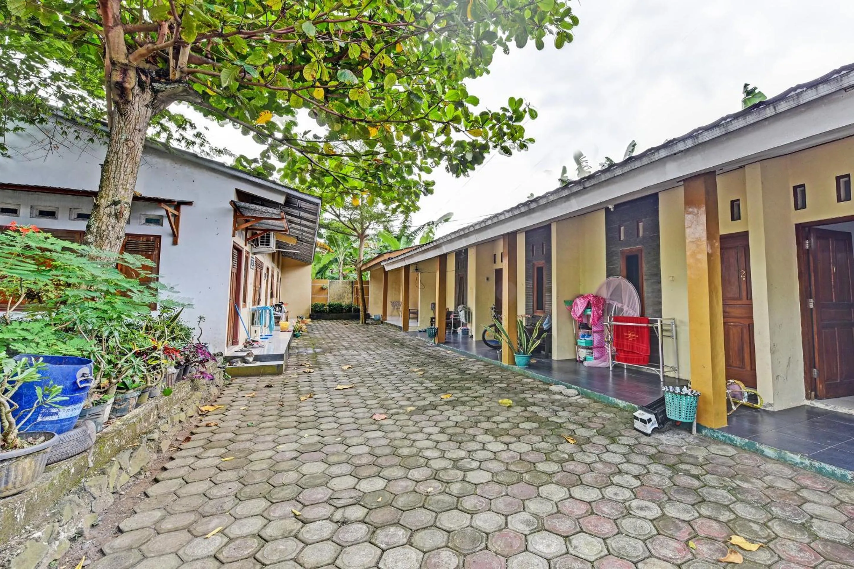 Lobby or reception in SPOT ON 91372 Wisma Bulin