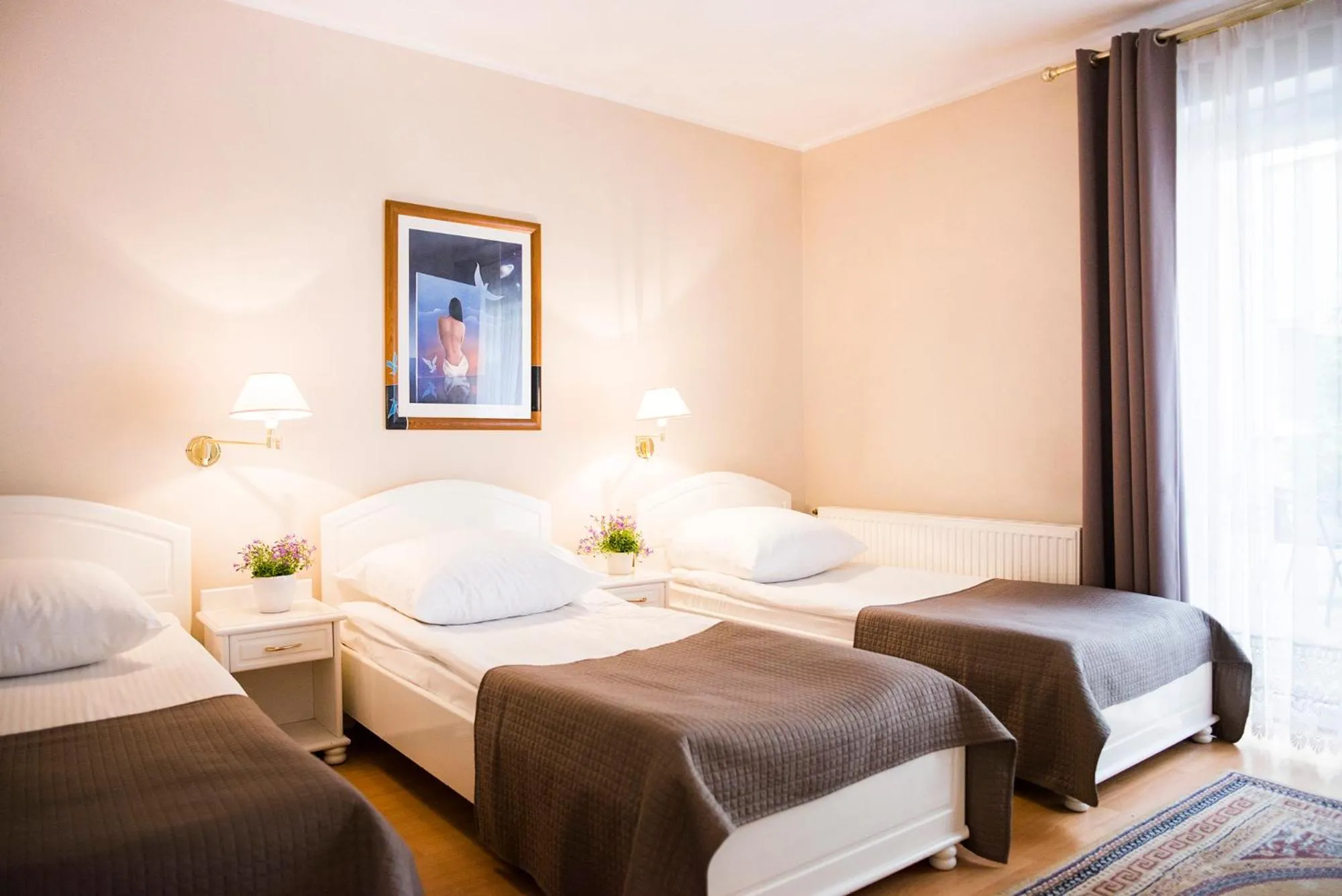 Photo of the whole room in Hotel Renusz