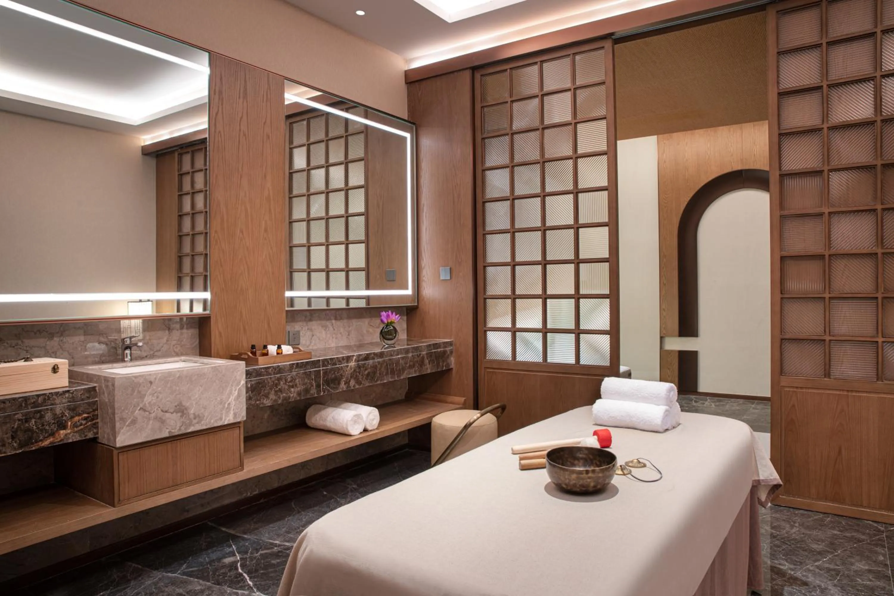 Spa and wellness centre/facilities, Bed in Pullman Yuxi