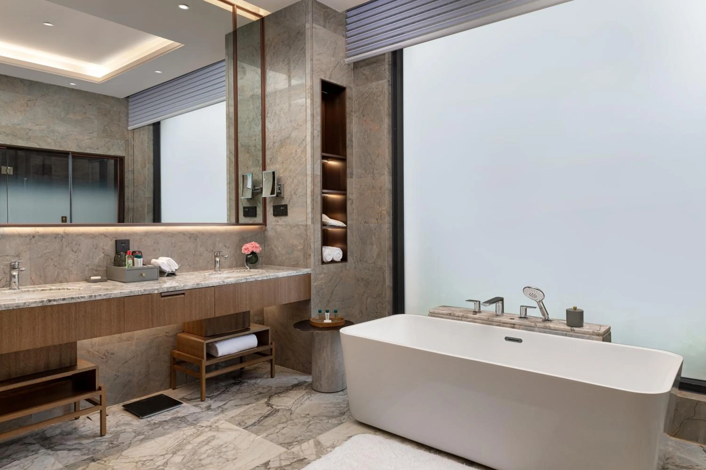 Bath in Pullman Yuxi