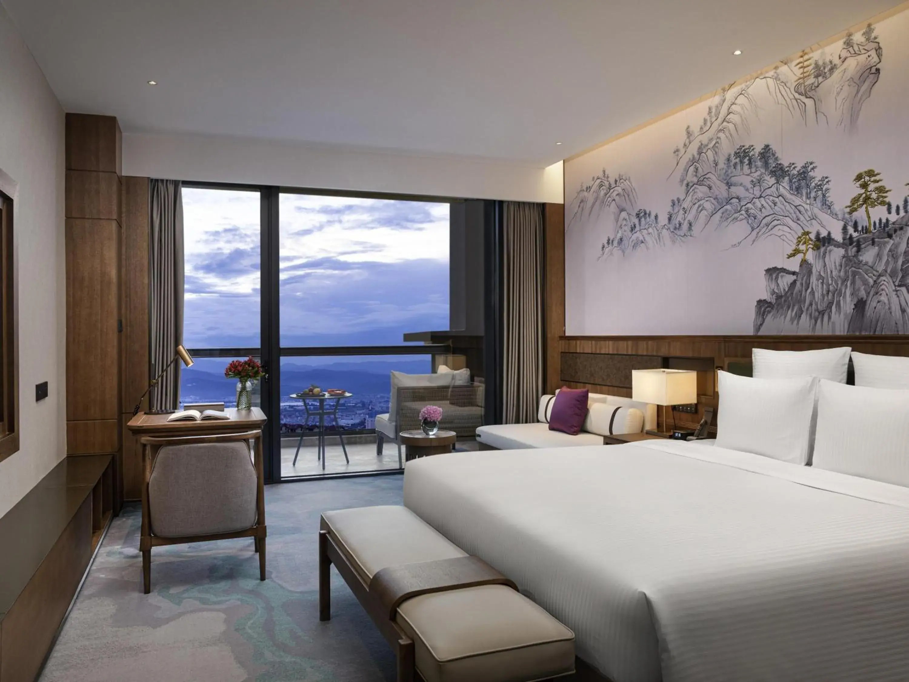 Deluxe Double or Twin Room in Pullman Yuxi Deluxe Double or Twin Room in Pullman Yuxi