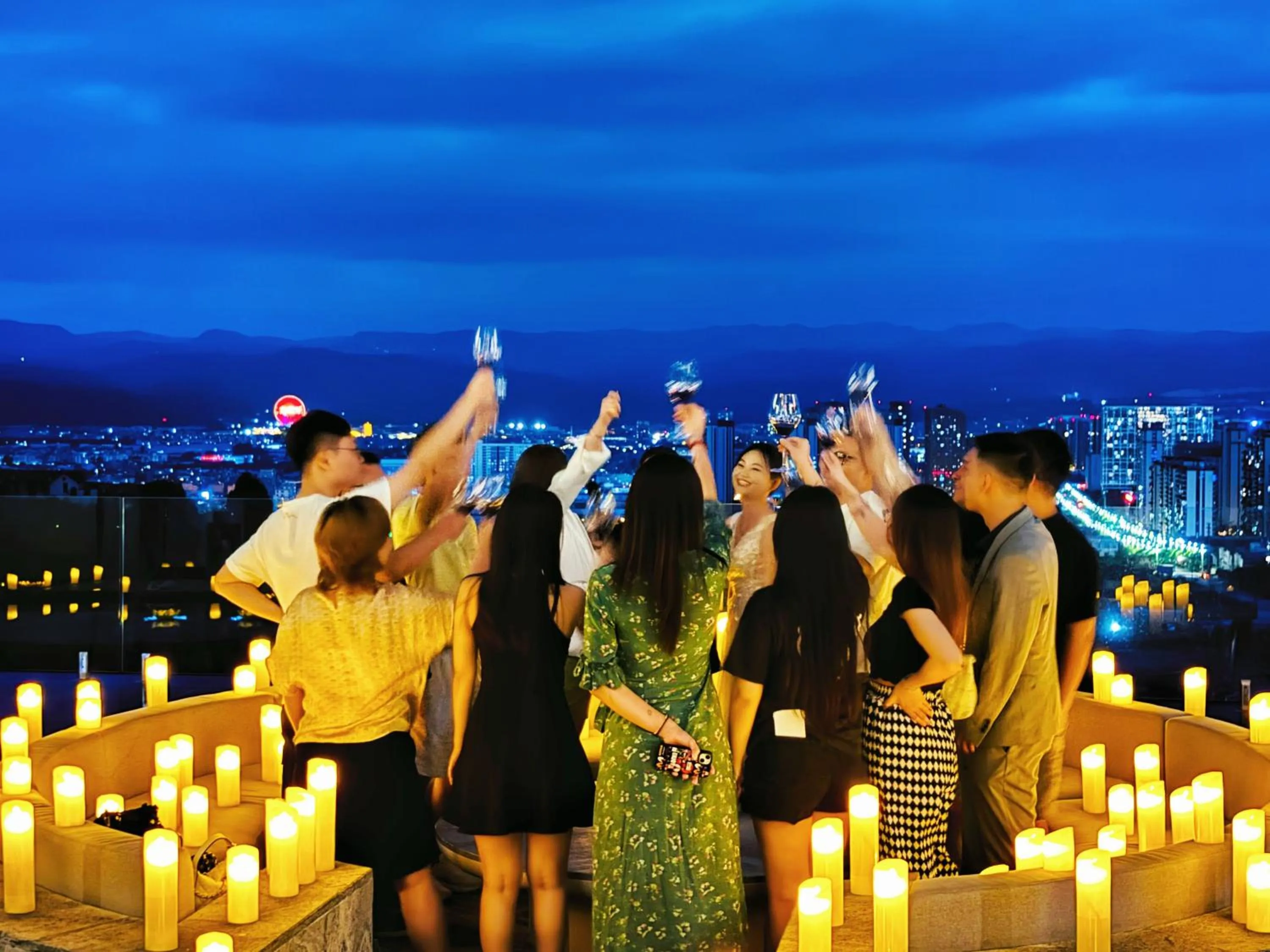 Night in Pullman Yuxi