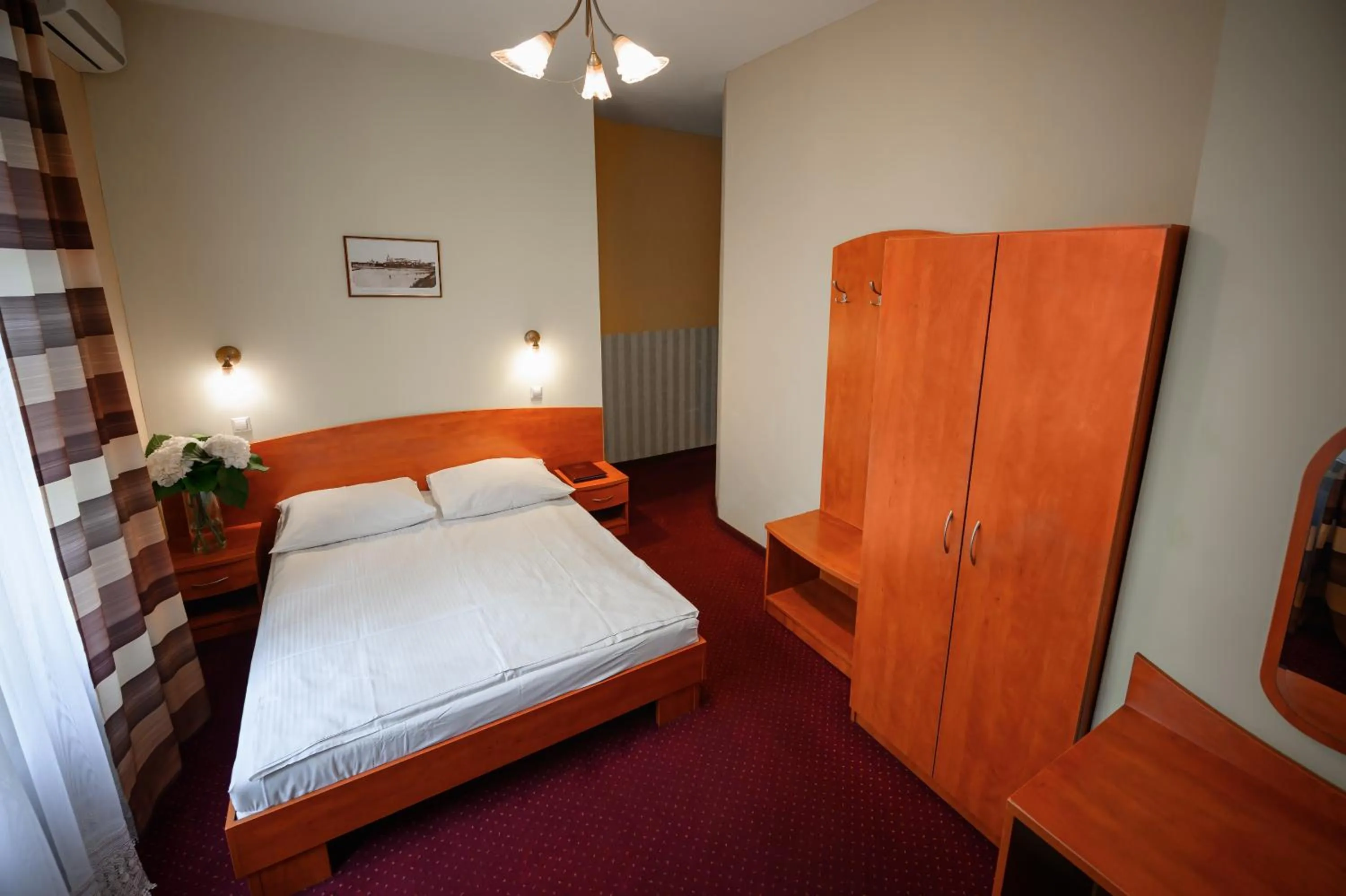 Photo of the whole room, Bed in Hotel Kazimierz II