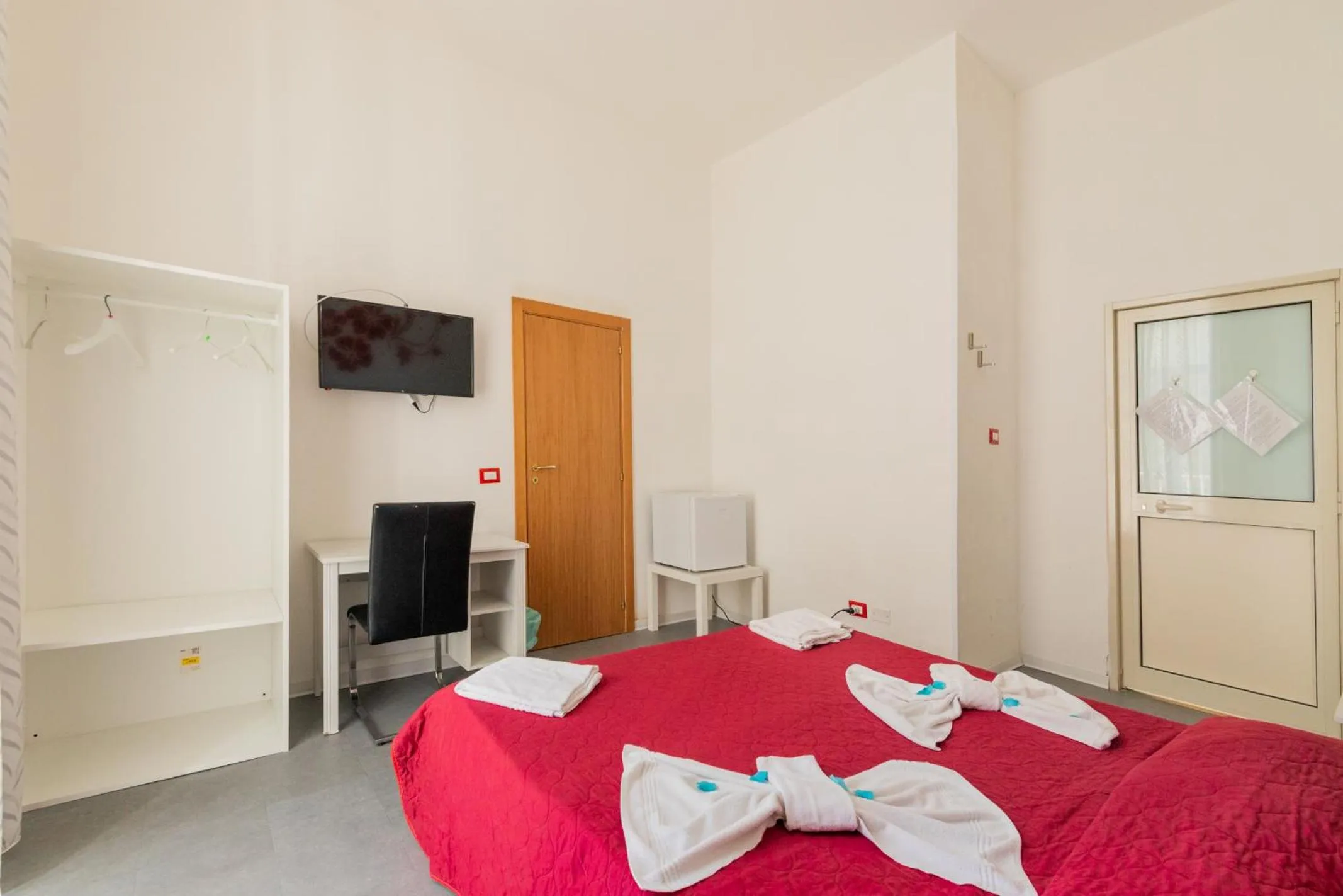 Photo of the whole room, Bed in MADB&B