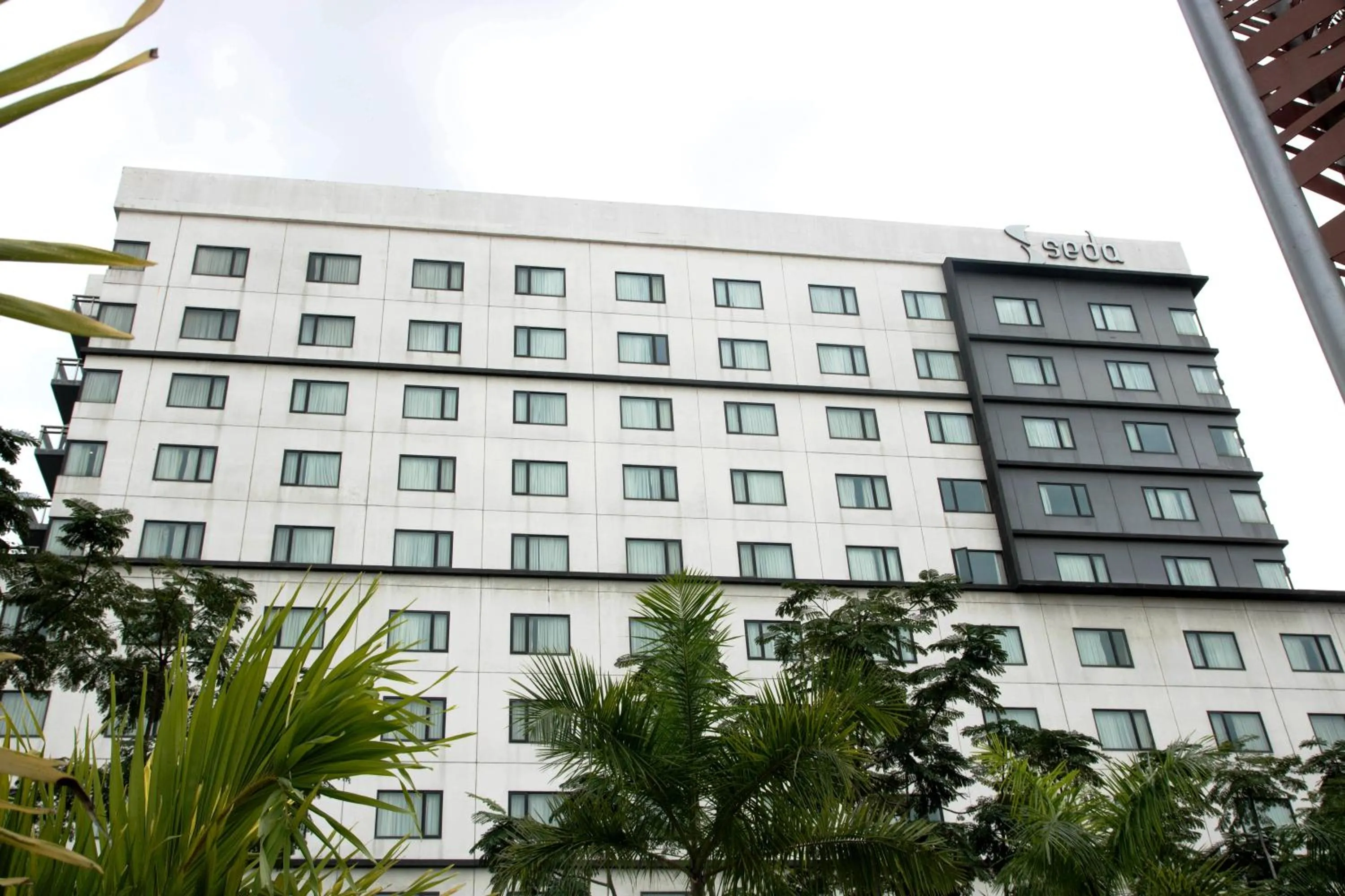 Property building in Seda Abreeza Davao