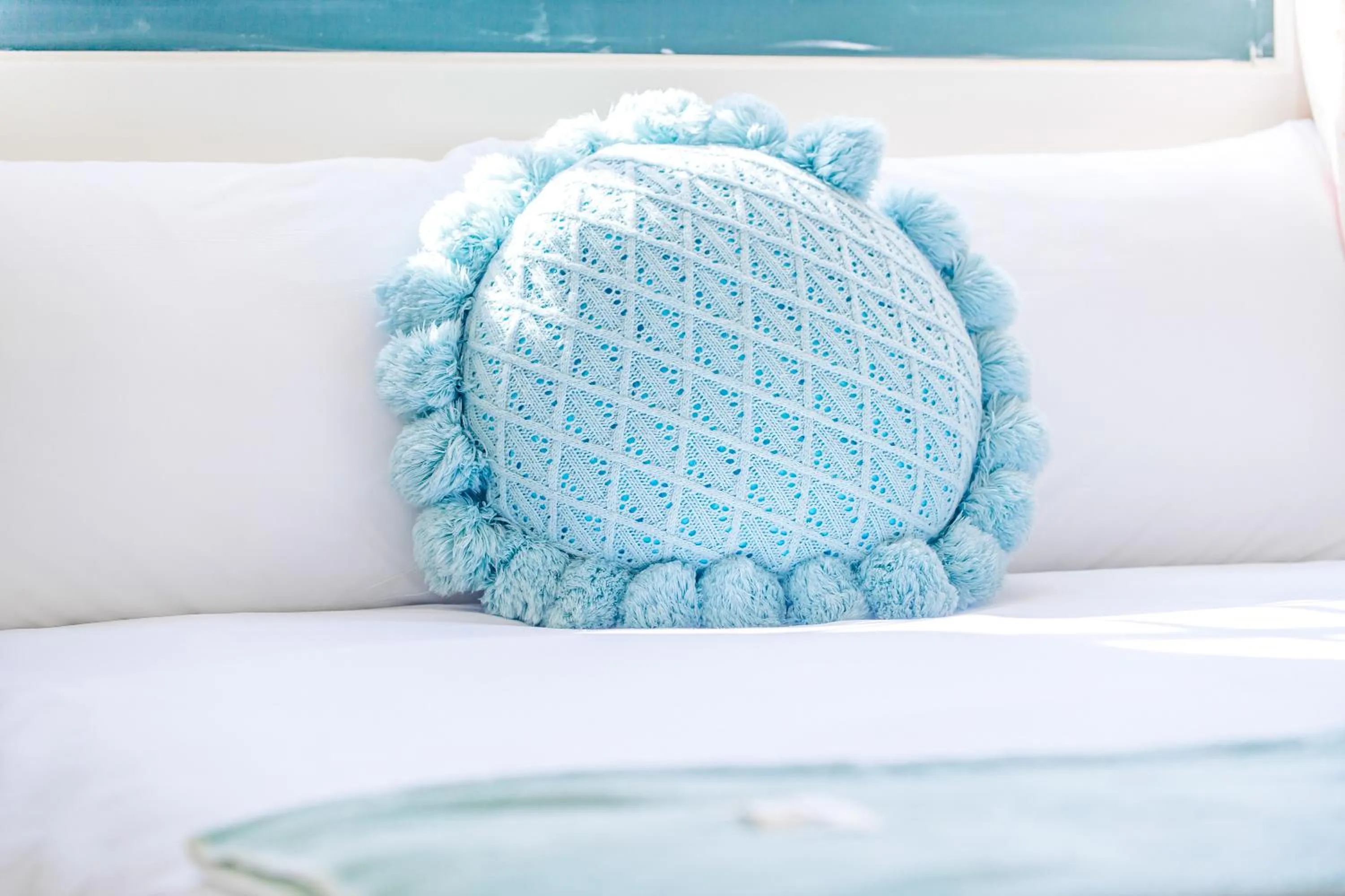 Bed in Travel Road WuWu