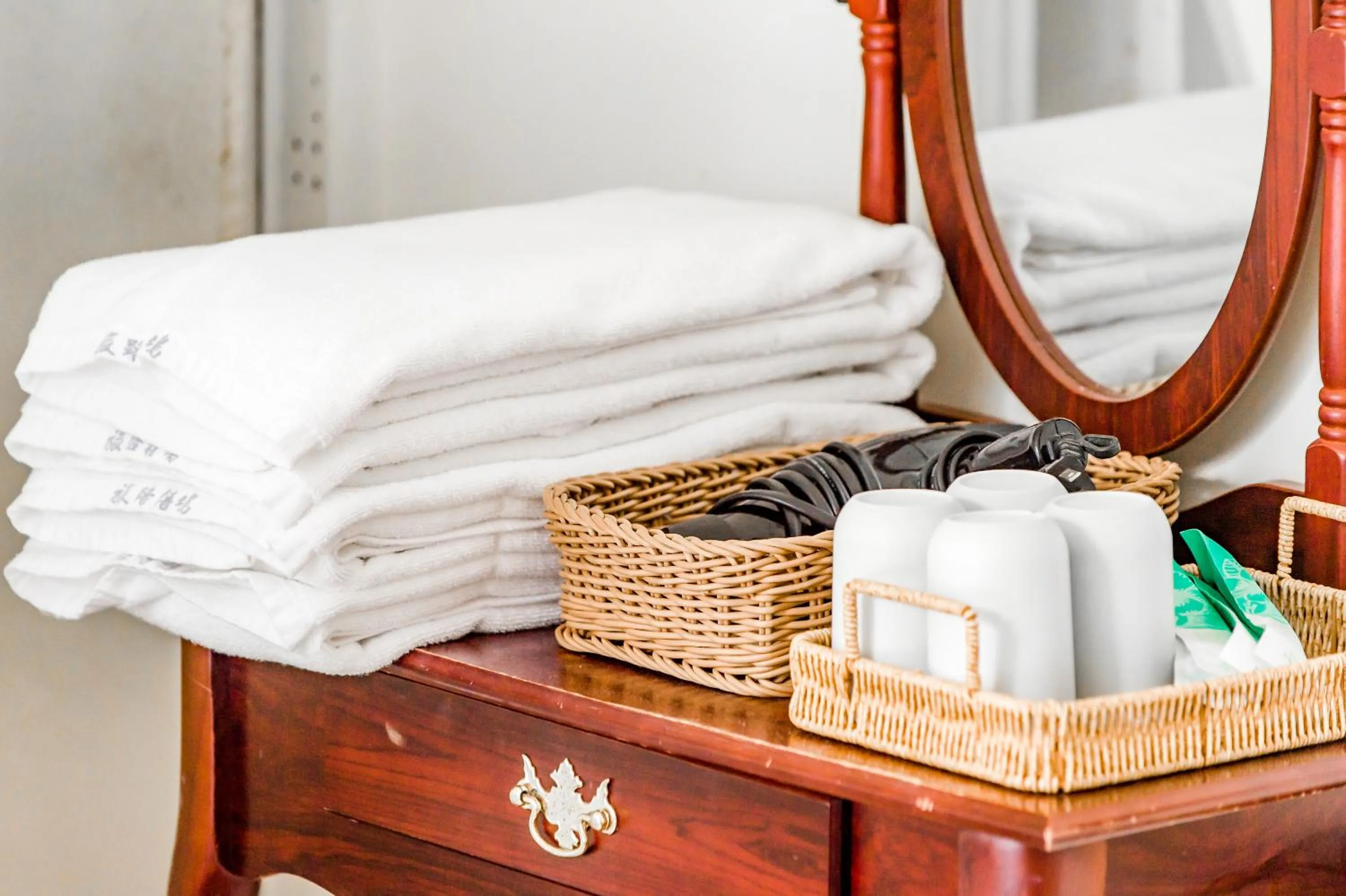 Photo of the whole room in Travel Road WuWu