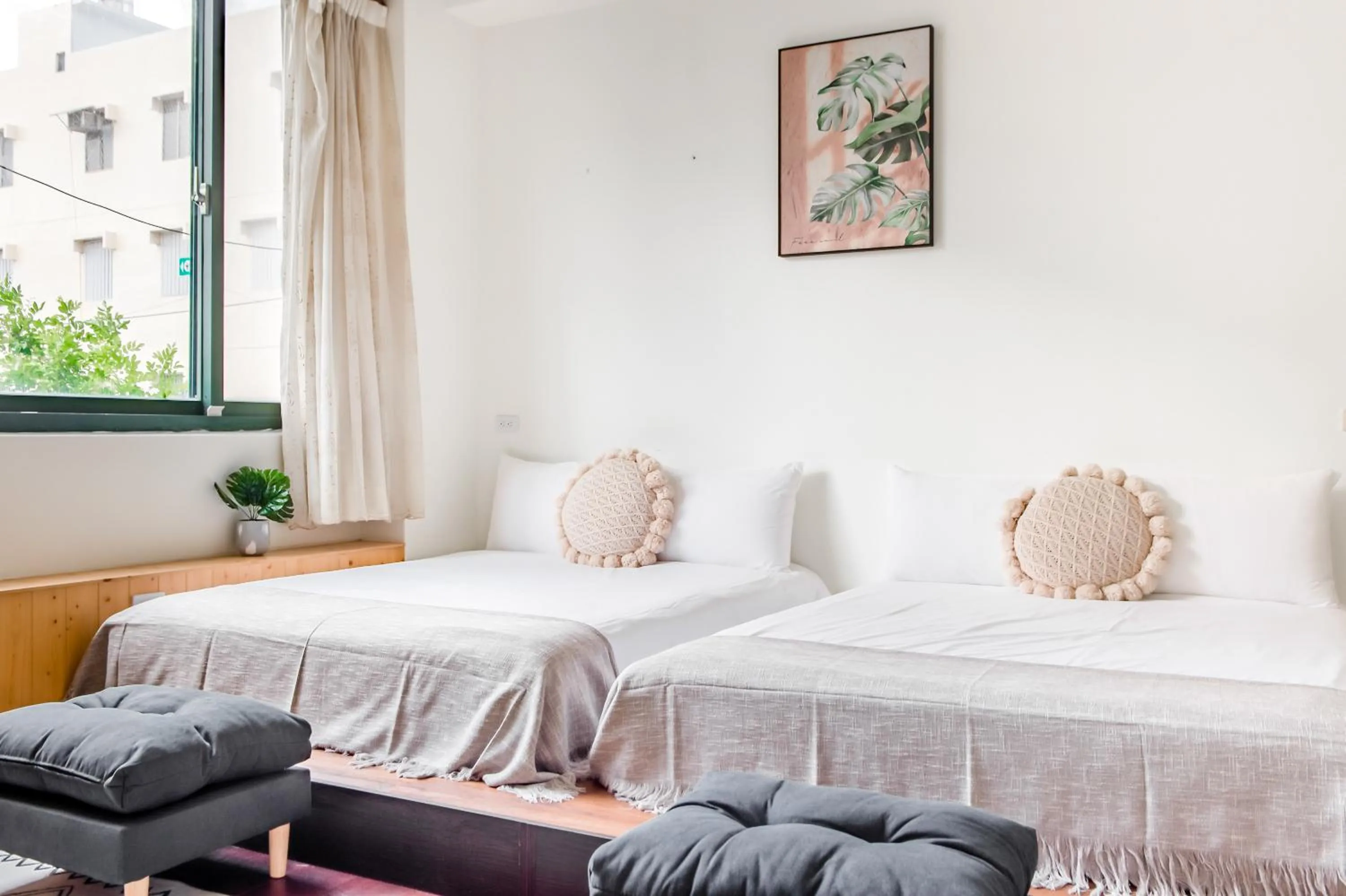 Bed in Travel Road WuWu