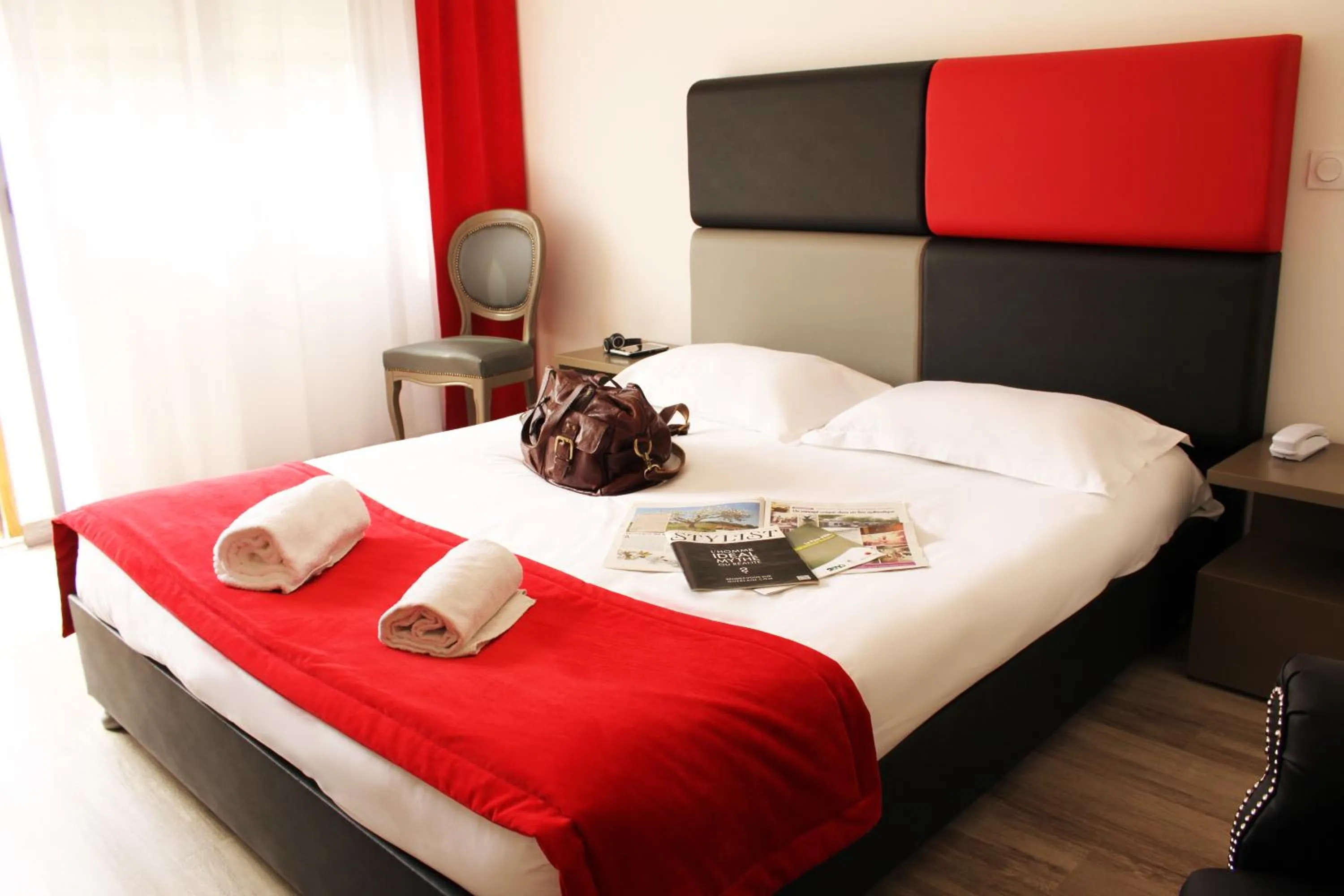 Bedroom, Bed in Adonis Aix en Provence