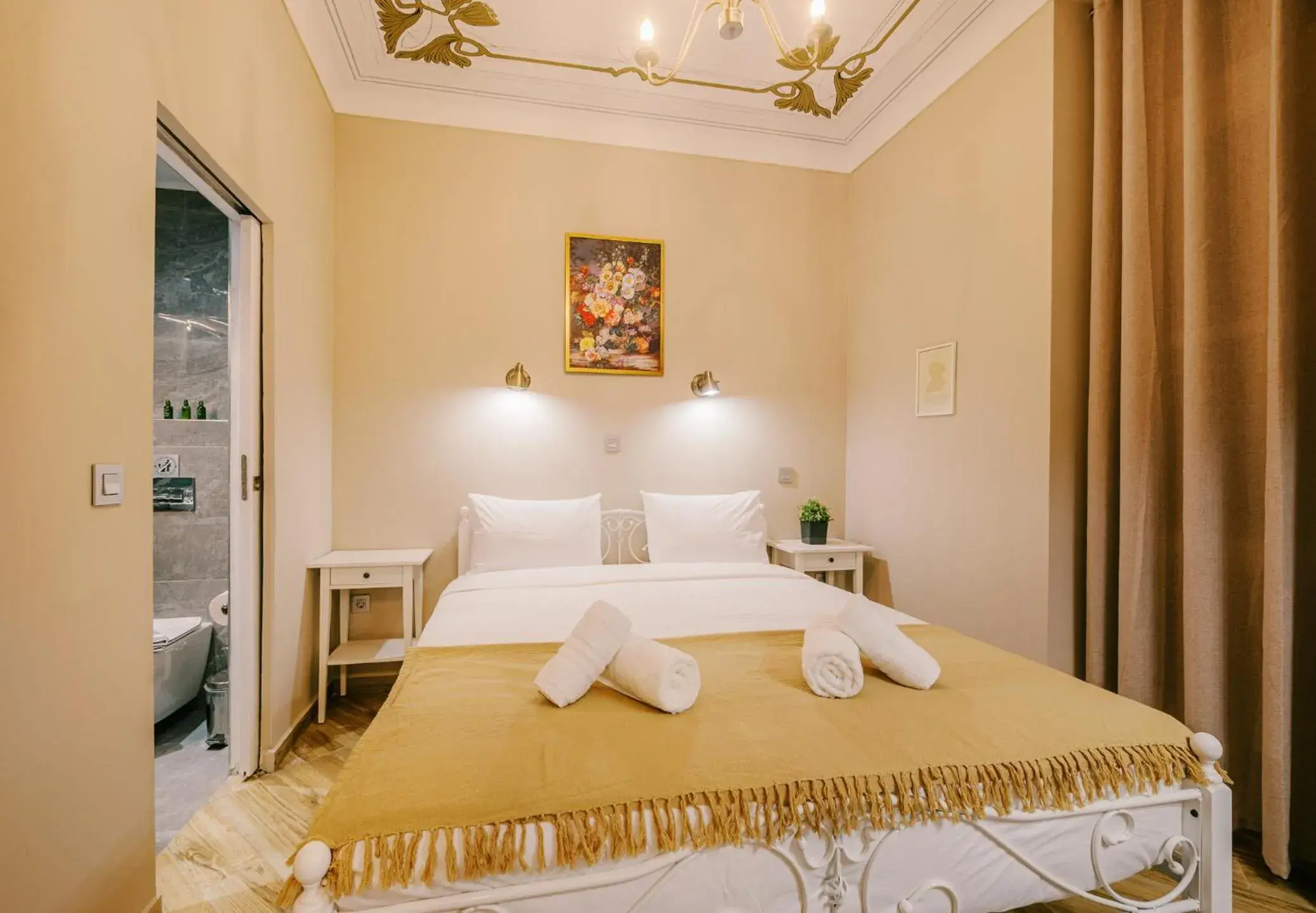 Aspasia Double Room Ground Floor in Neapolis 1897 Boutique Luxury Rooms Aspasia Double Room Ground Floor in Neapolis 1897 Boutique Luxury Rooms