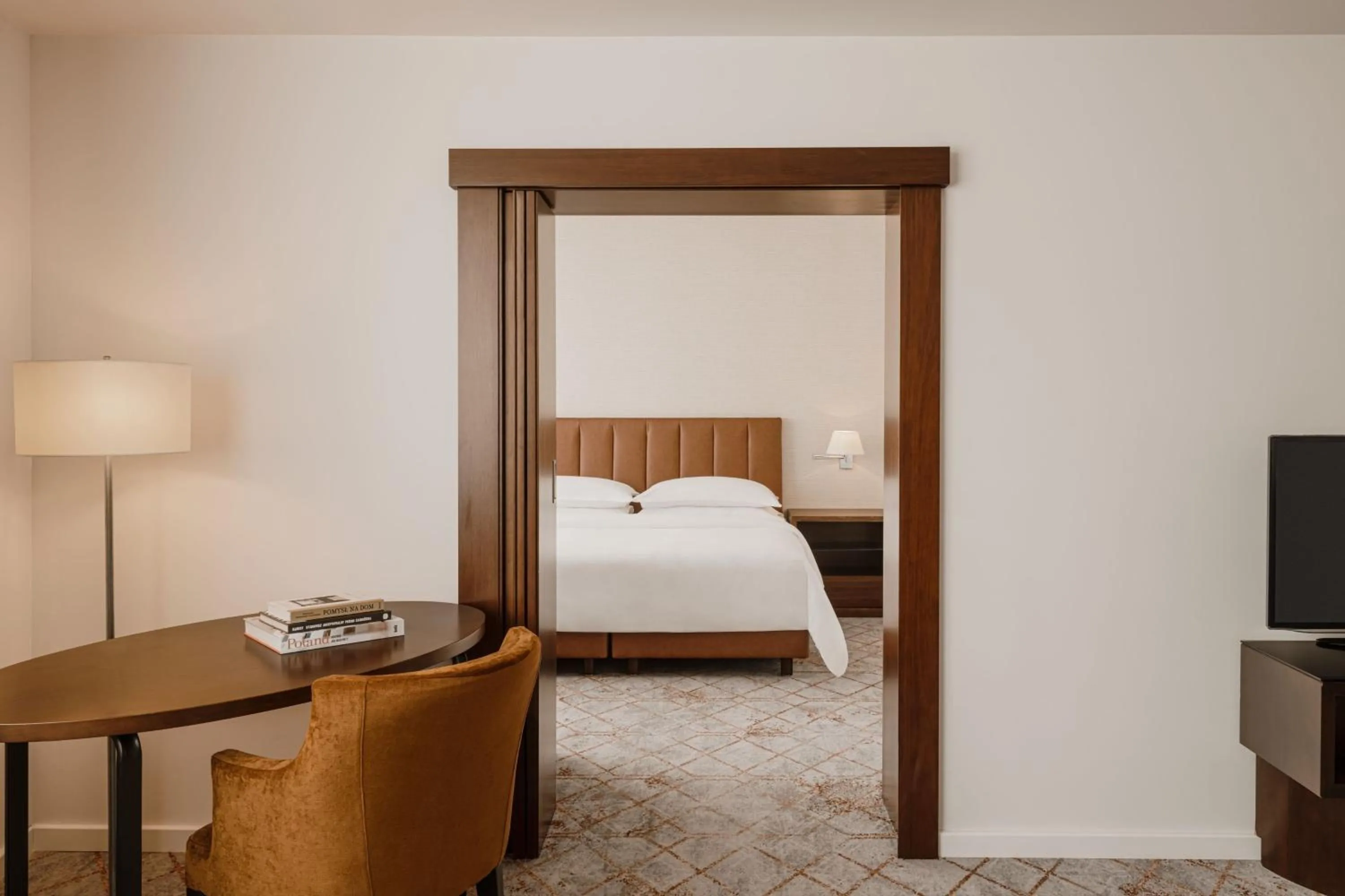 Bedroom, Bed in Sheraton Poznan Hotel