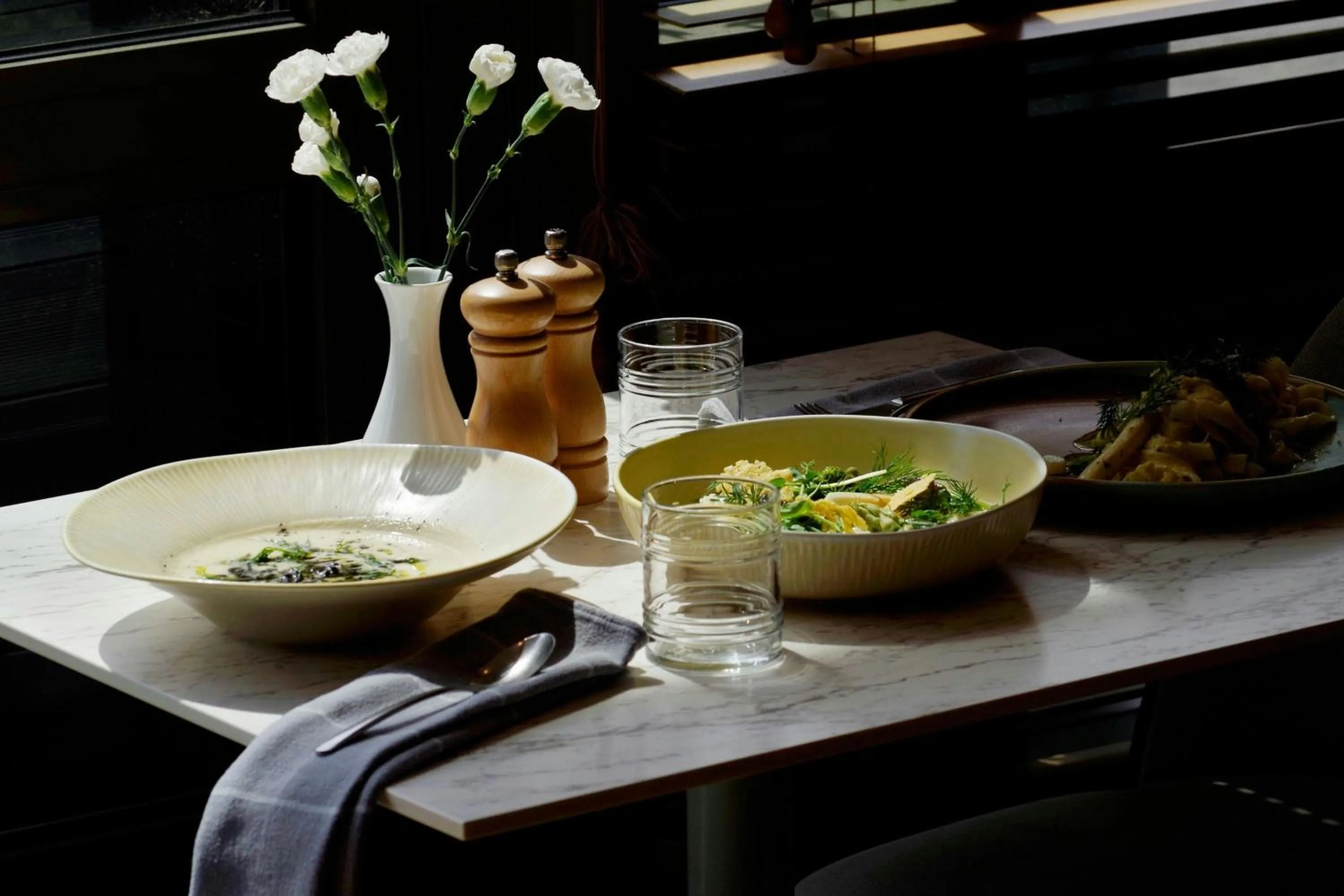 Restaurant/places to eat in Sheraton Poznan Hotel