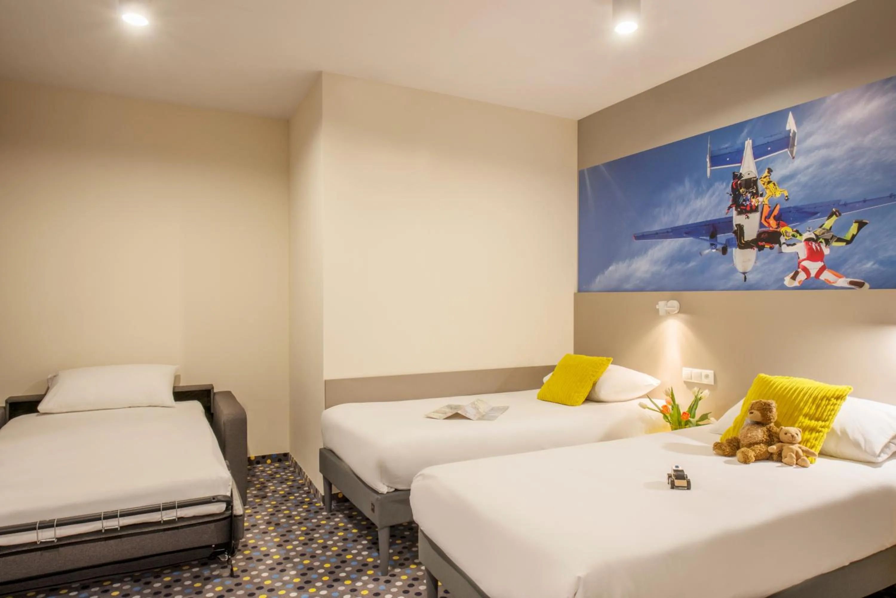 Photo of the whole room, Bed in ibis Styles Warszawa West