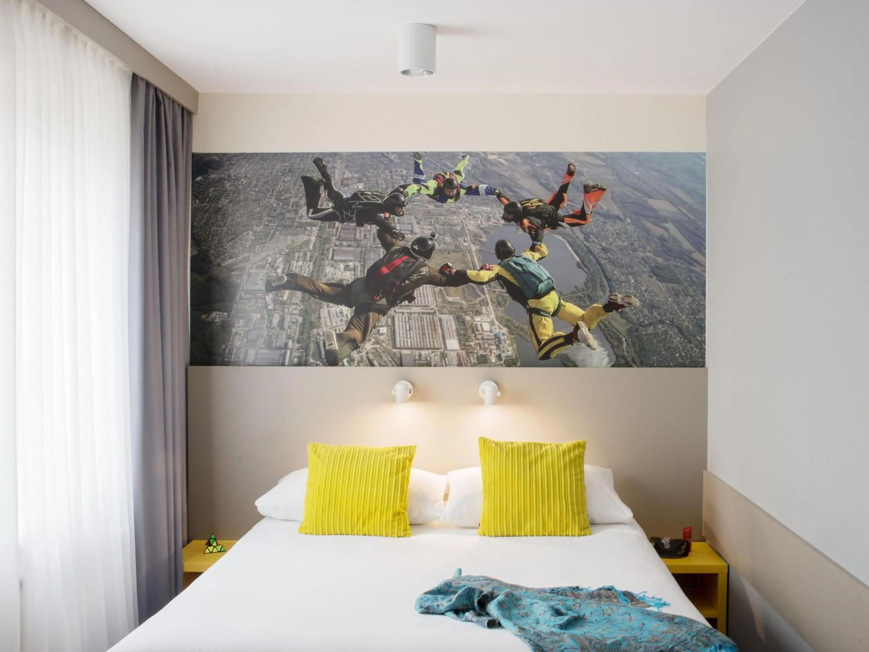 Bedroom, Bed in ibis Styles Warszawa West