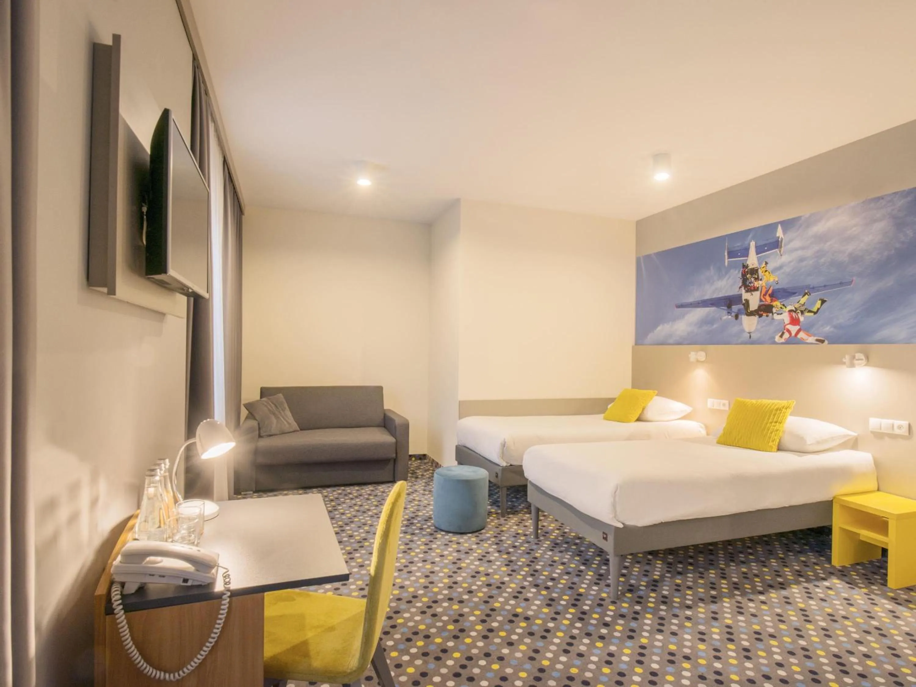 Bedroom, Bed in ibis Styles Warszawa West