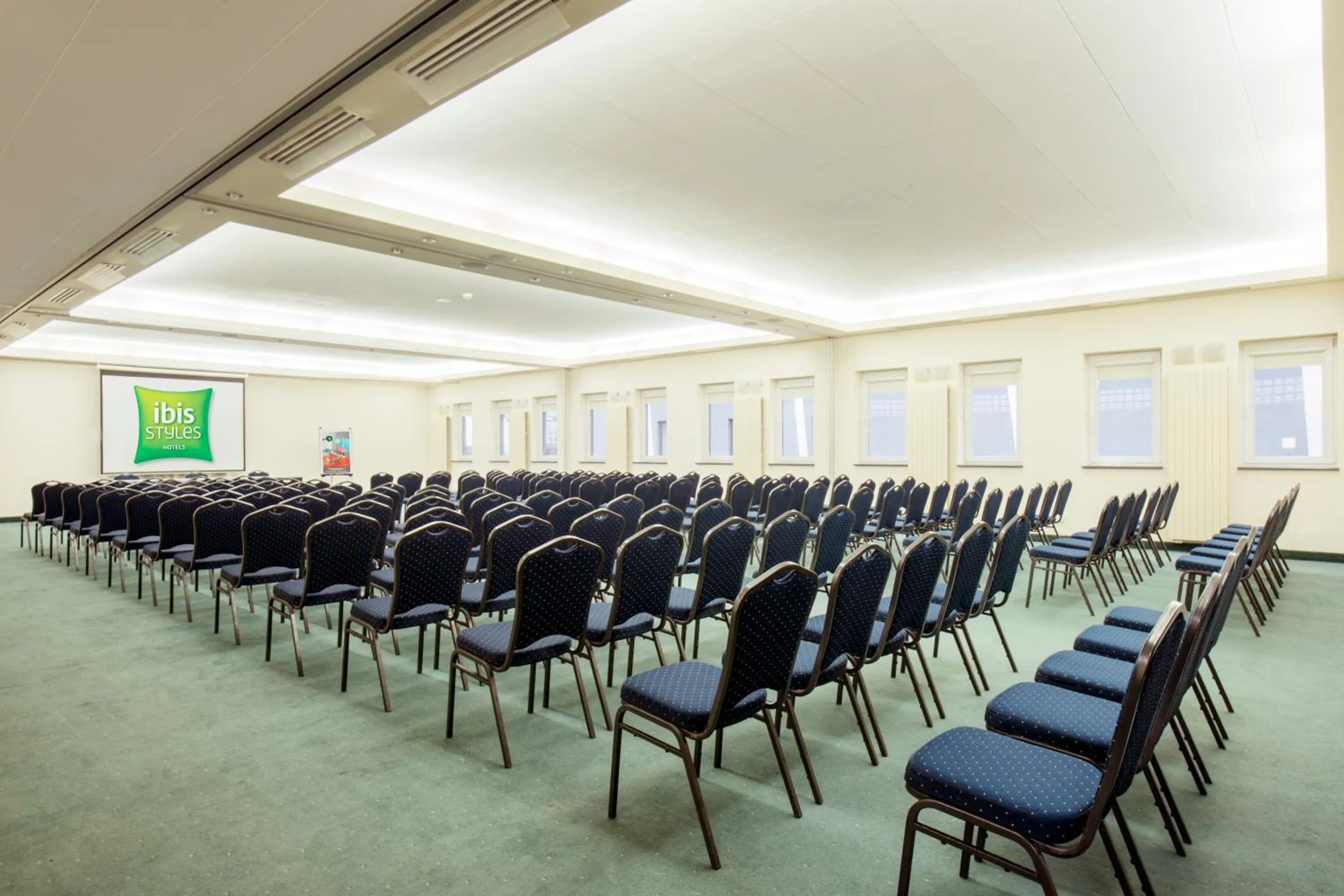 Meeting/conference room in ibis Styles Warszawa West