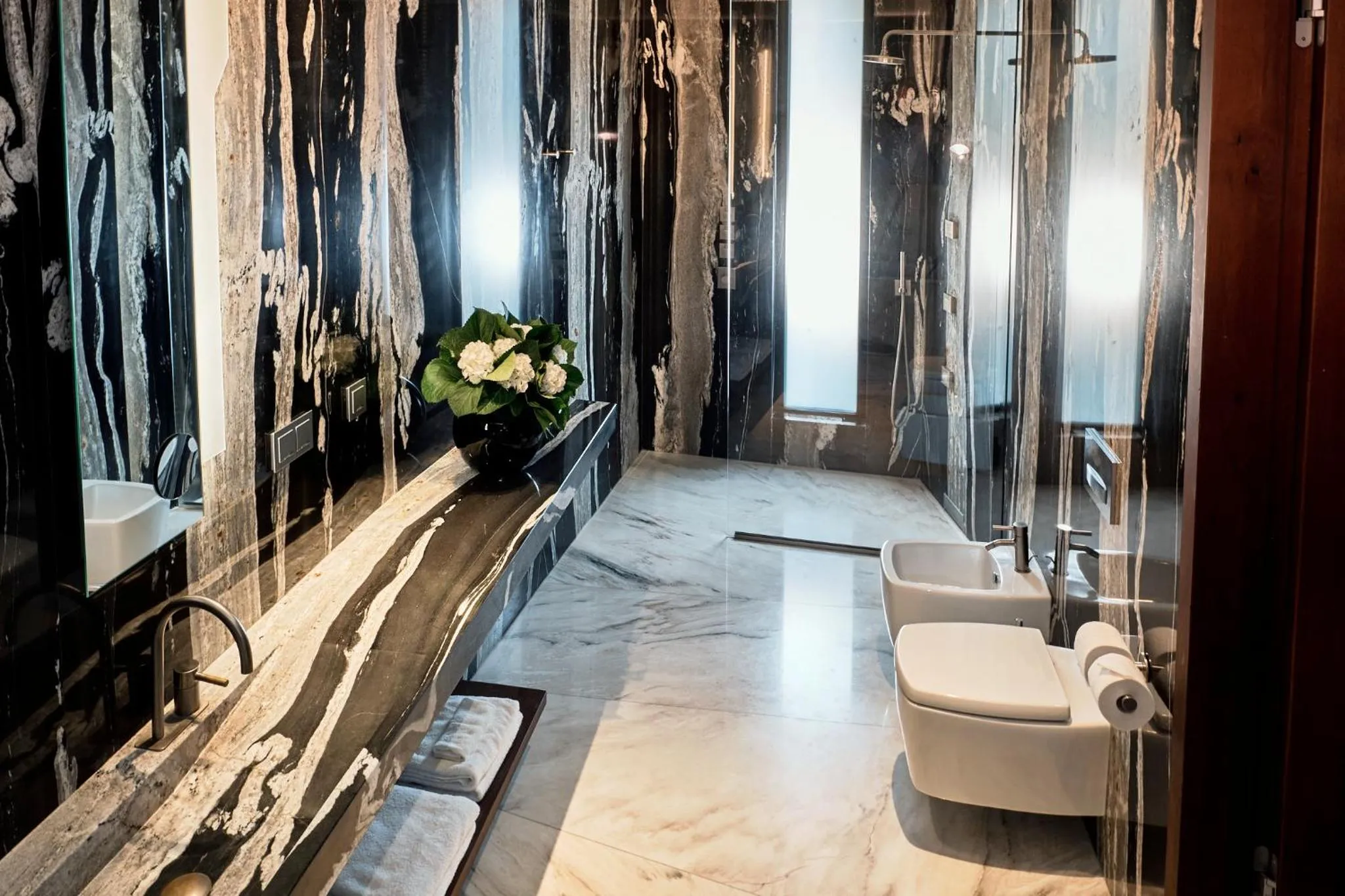 Shower in Hotel Stary