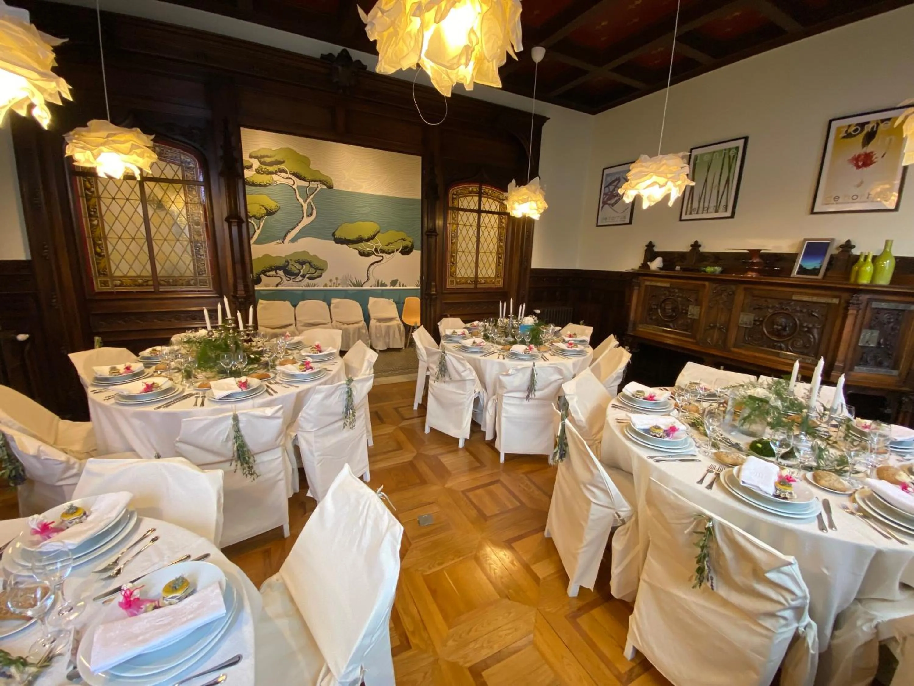 Restaurant/places to eat in Le Passagran